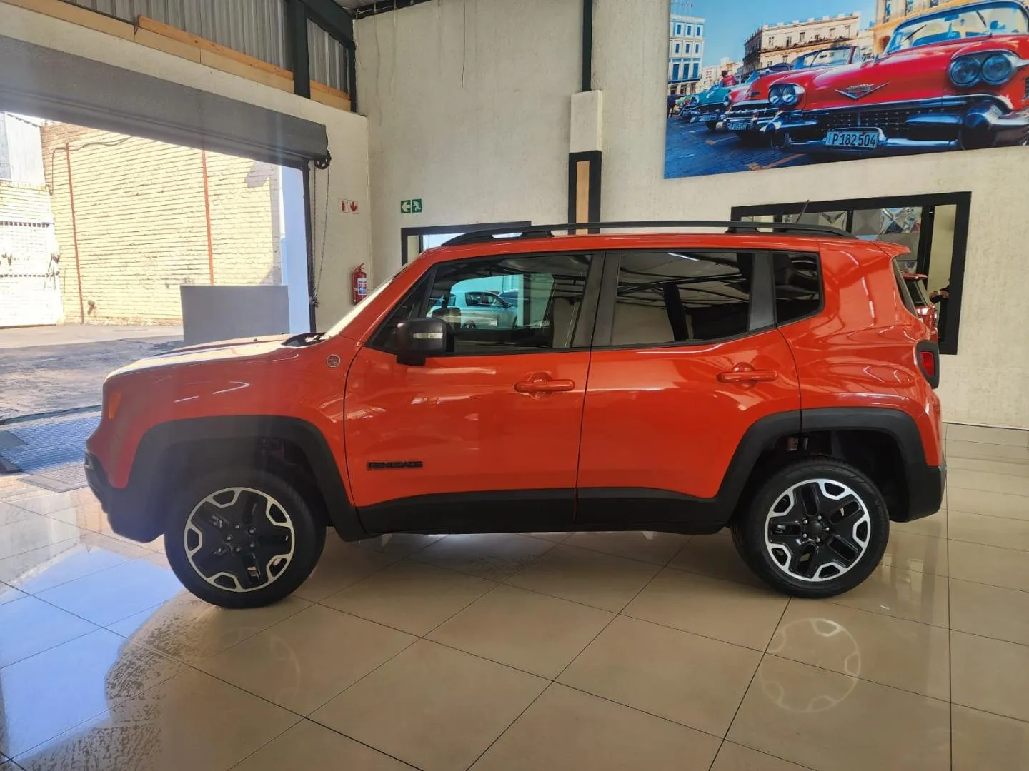 2019 Jeep Renegade 2.4 4x4 Trailhawk, photo 4 of 8