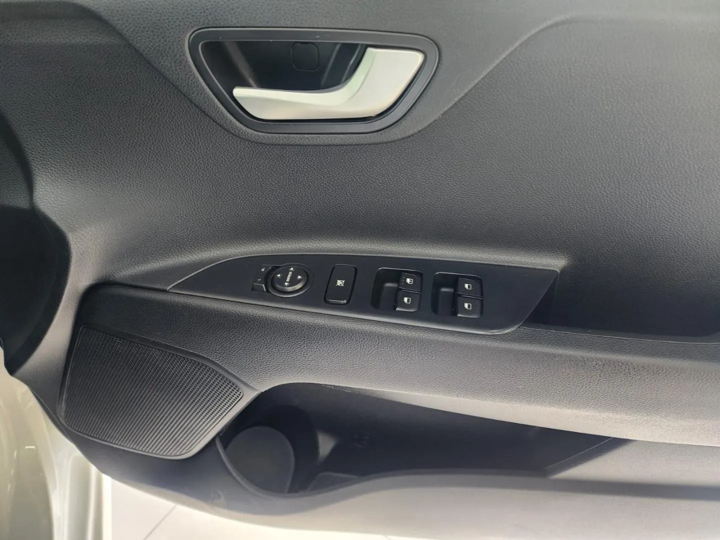2019 Kia Rio hatch 1.2 LS, photo 12 of 13