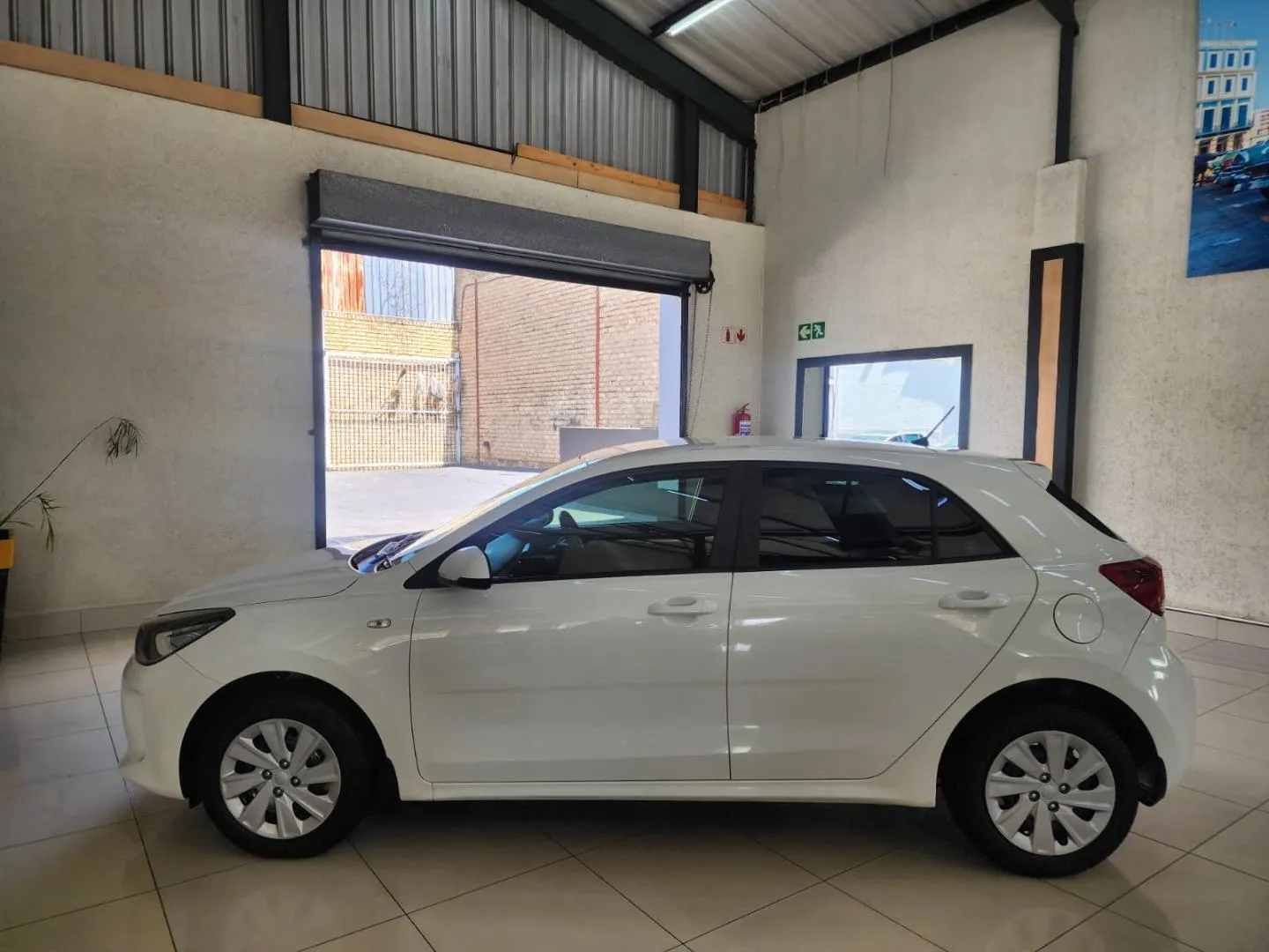 2019 Kia Rio hatch 1.2 LS, photo 4 of 13