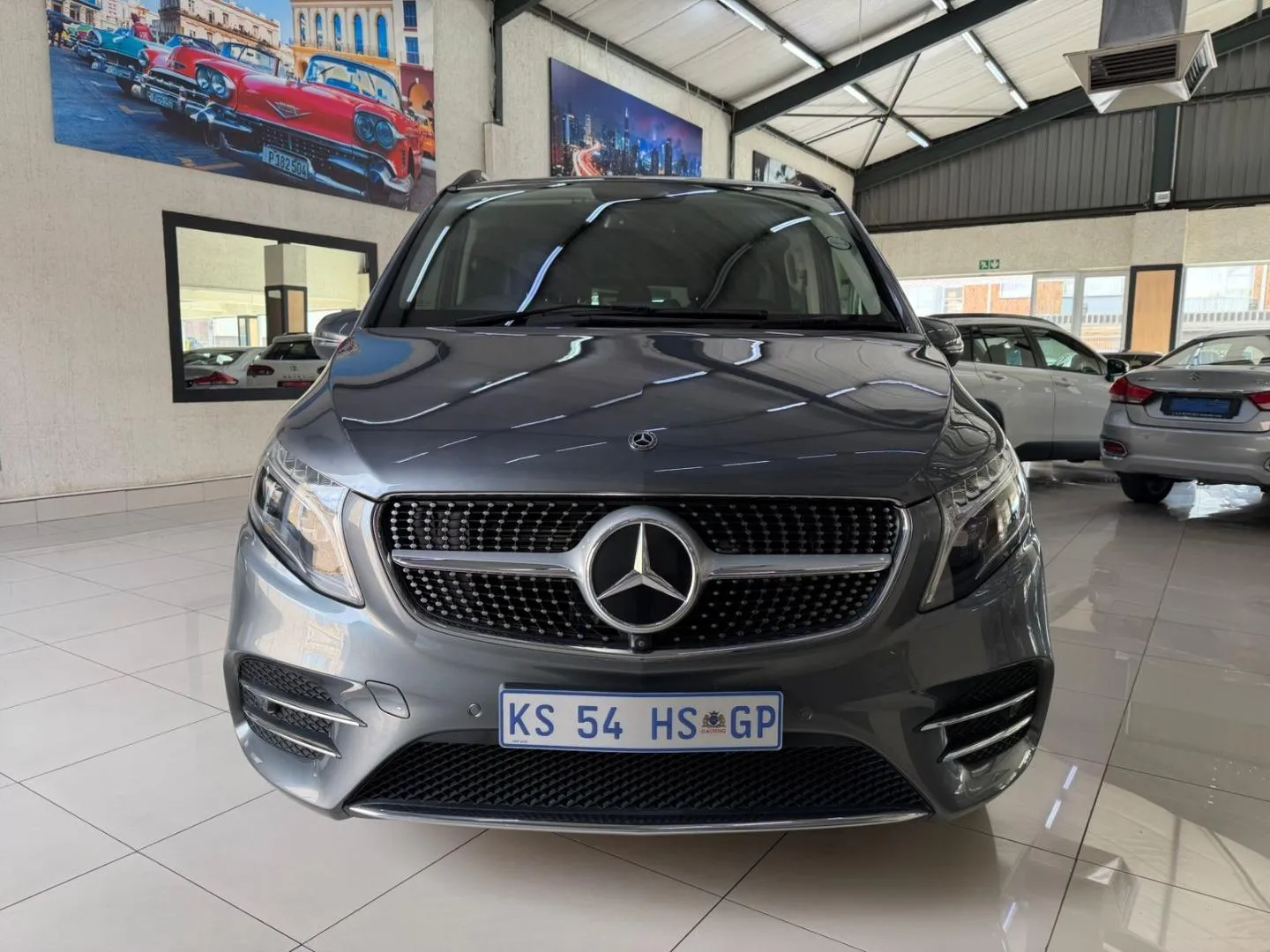 2019 Mercedes-Benz V-Class V250d AMG Line, photo 5 of 12