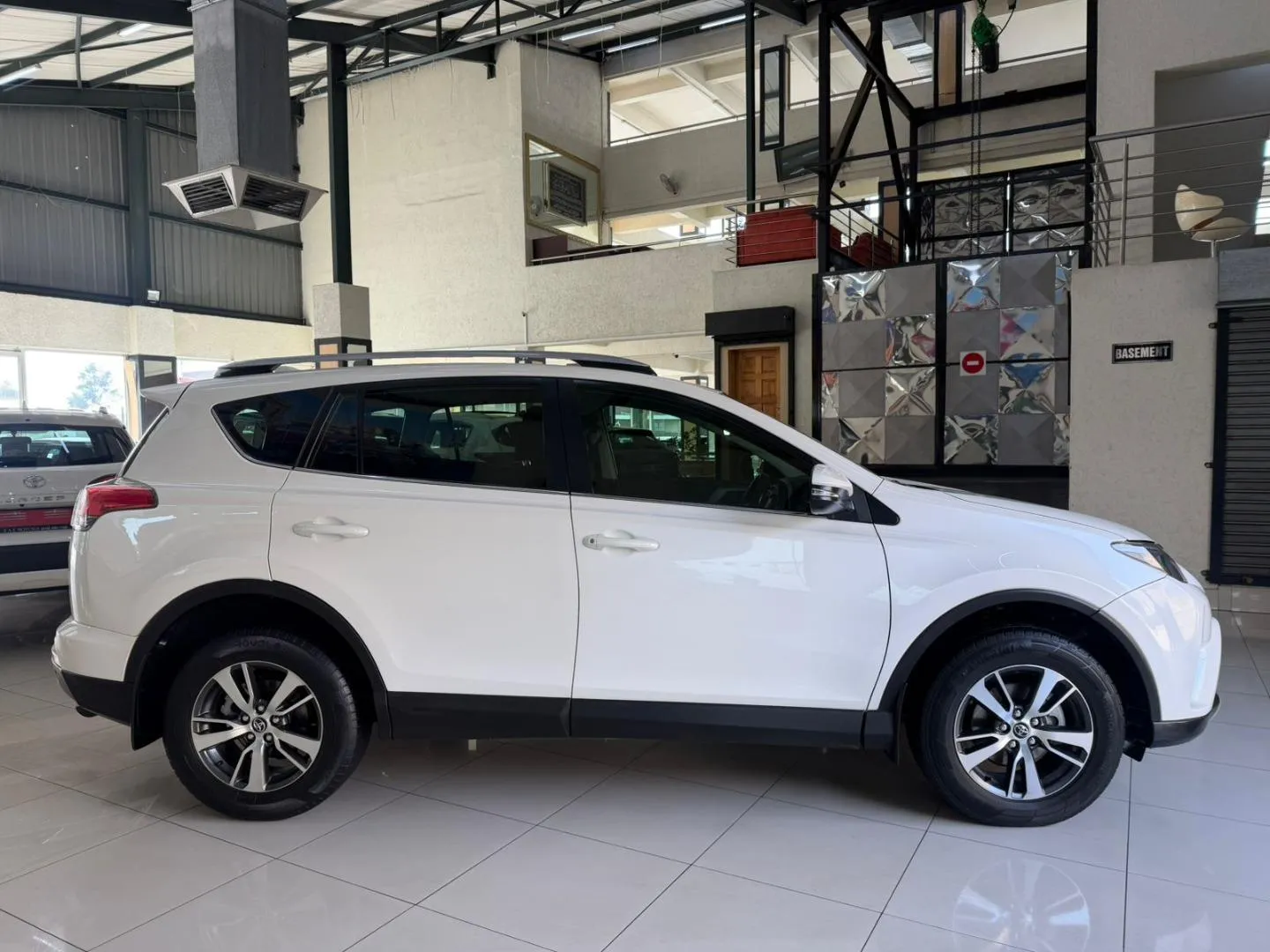 2019 Toyota RAV4 2.0 GX Auto, photo 3 of 11