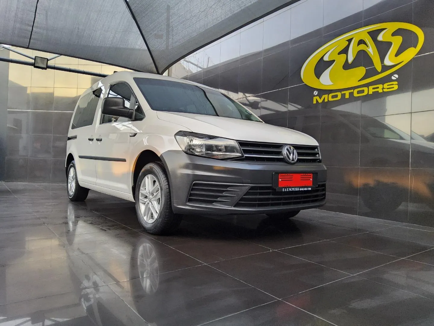 2019 Volkswagen Caddy 1.6 Crew Bus, photo 1 of 7