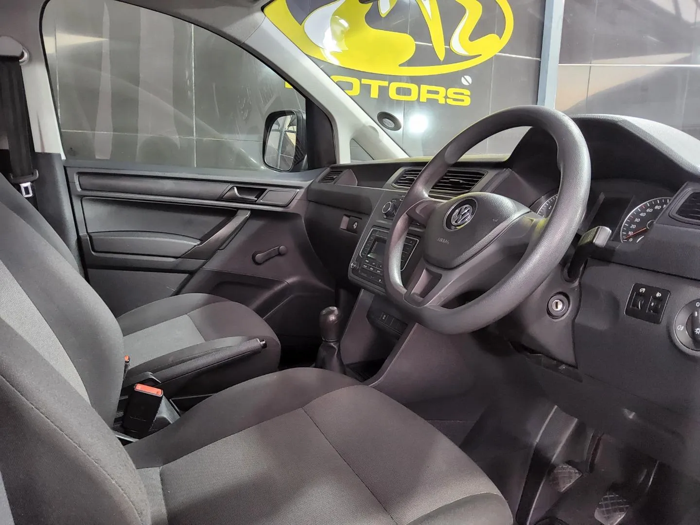 2019 Volkswagen Caddy 1.6 Crew Bus, photo 7 of 7