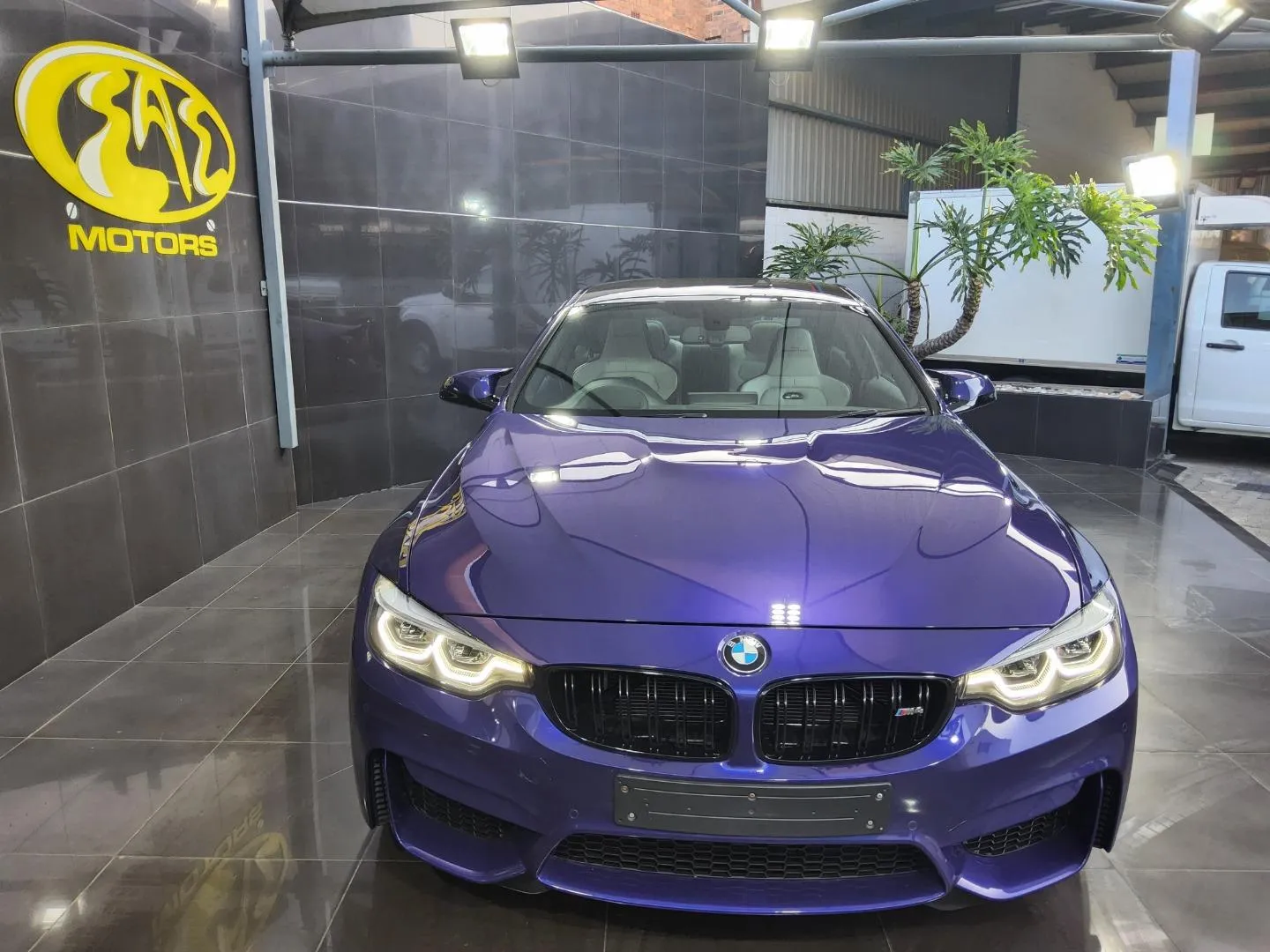 2020 BMW M4 Coupe Edition ///M Heritage, photo 4 of 6