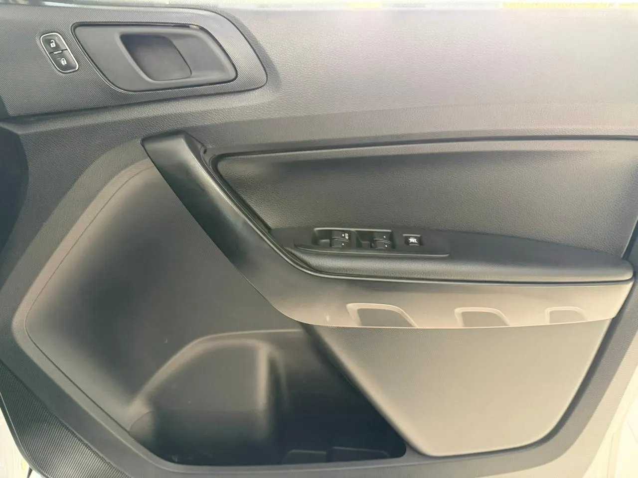 2020 Ford Ranger 2.2TDCi Double Cab Hi-Rider XL, photo 12 of 14