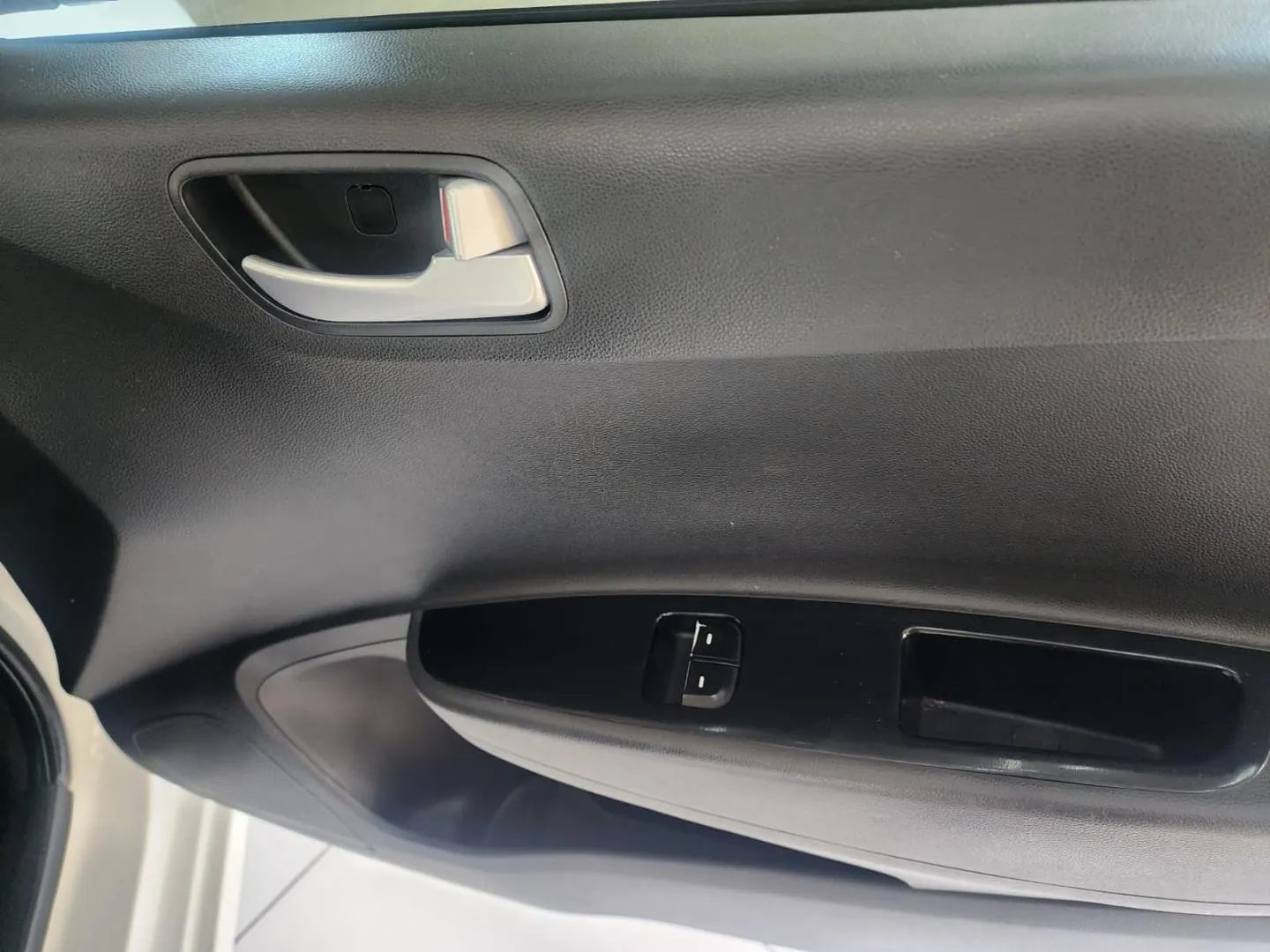 2020 Hyundai Grand i10 1.0 Motion Cargo Panel Van, photo 11 of 13