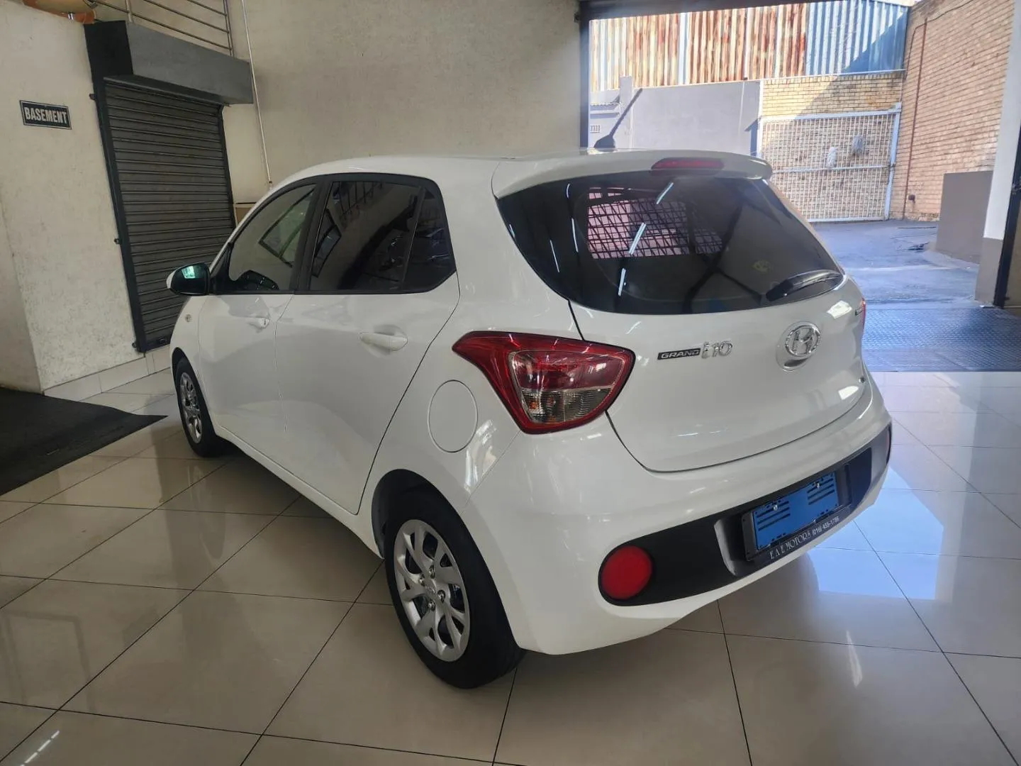 2020 Hyundai Grand i10 1.0 Motion Cargo Panel Van, photo 6 of 13