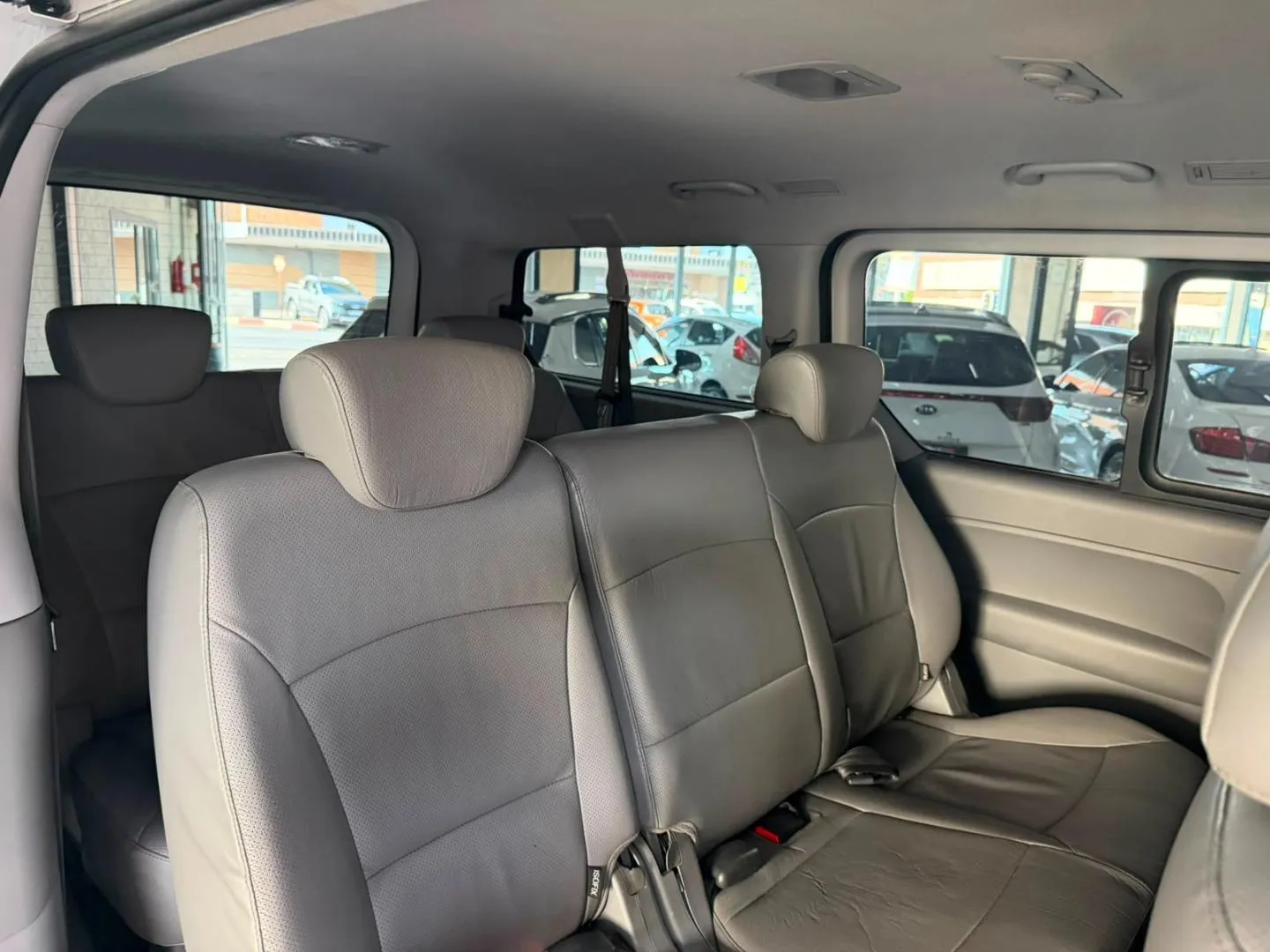 2020 Hyundai H-1 2.5CRDi Elite 12-Seater, photo 15 of 19