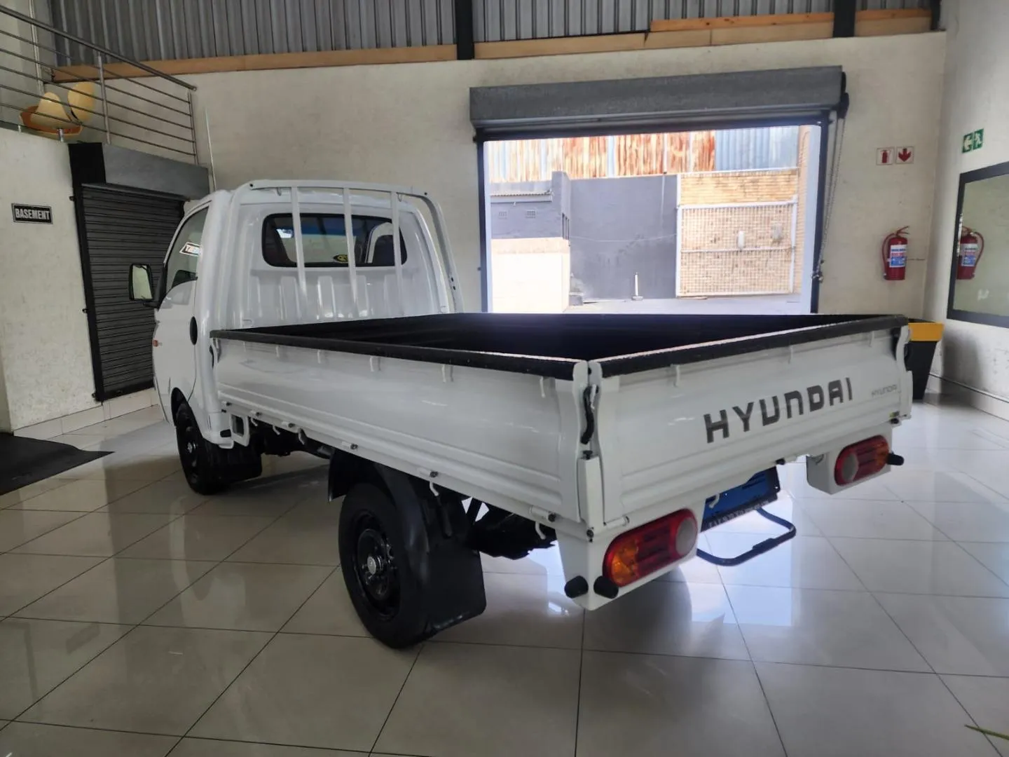 2020 Hyundai H-100 Bakkie 2.6D, photo 6 of 7