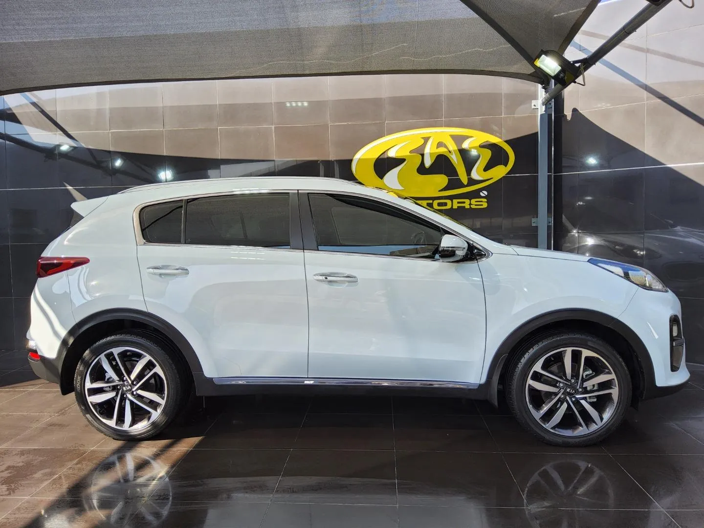 2020 Kia Sportage 2.0 EX, photo 2 of 8