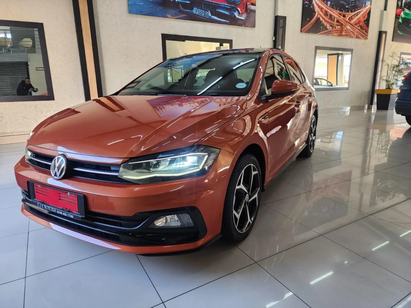 2020 Volkswagen Polo Hatch 1.0TSI Comfortline R-Line Auto, photo 2 of 15