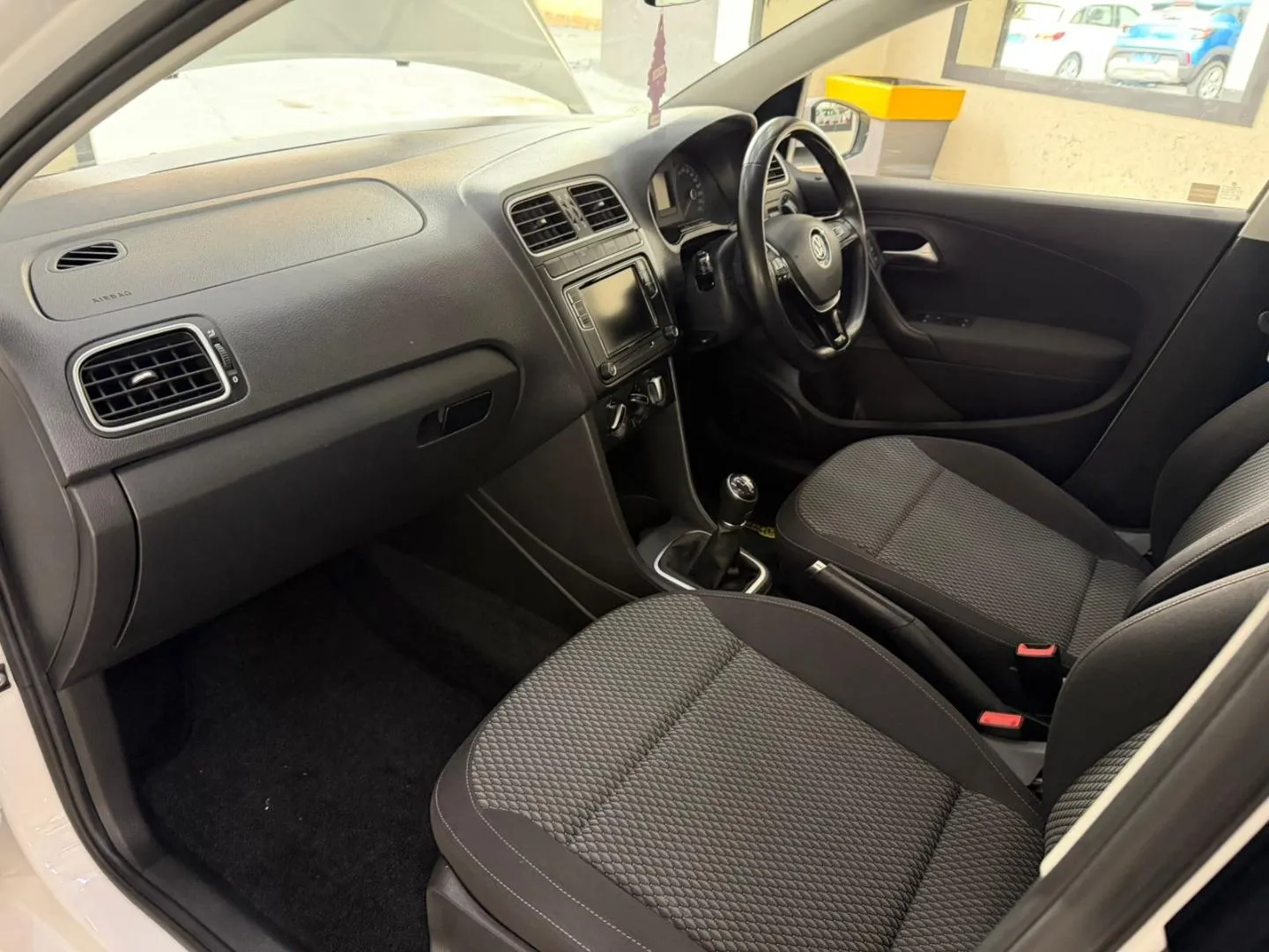 2020 Volkswagen Polo Sedan 1.4 Comfortline, photo 9 of 14