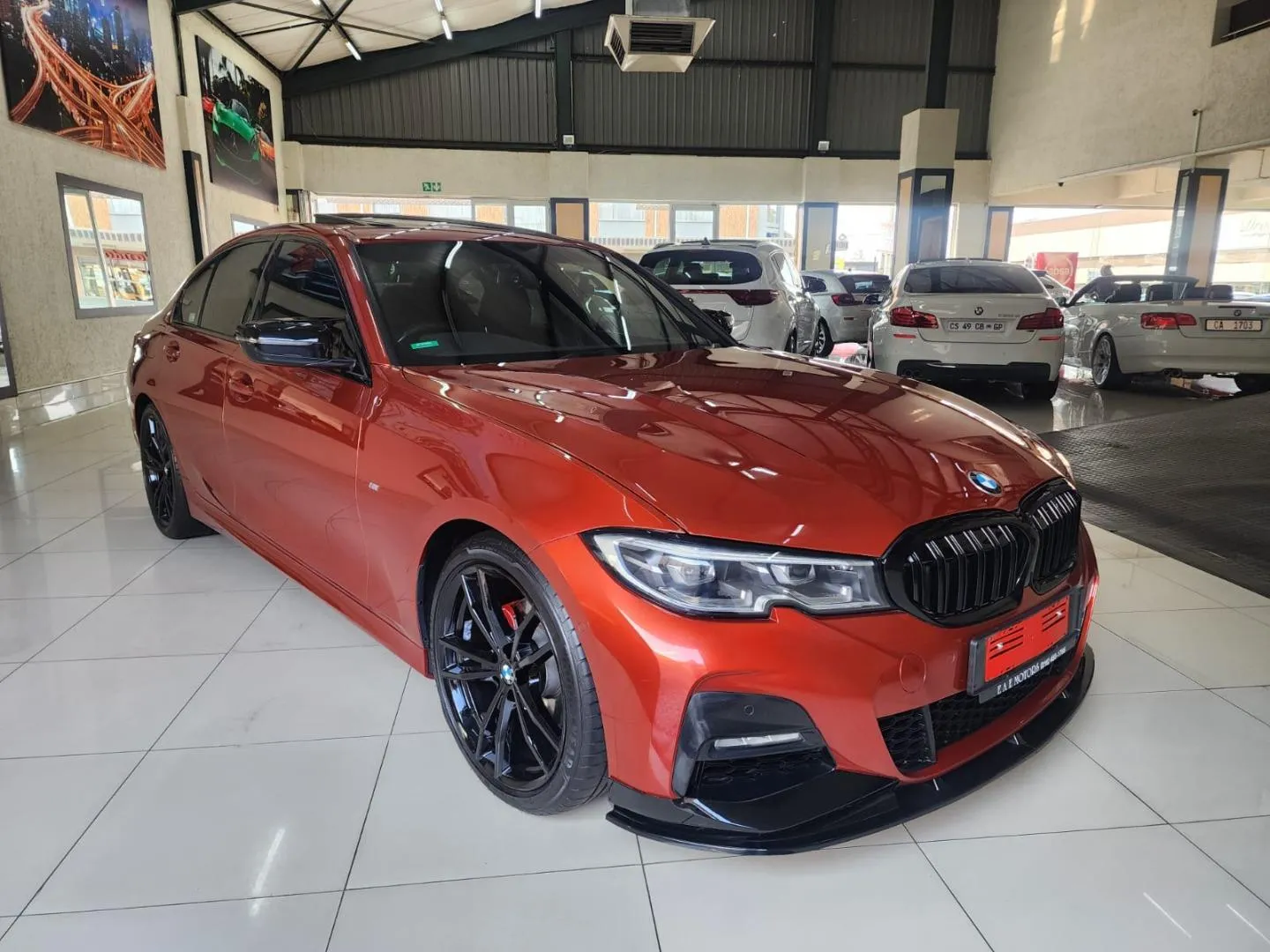 2021 BMW 3 Series 320i M Sport, photo 1 of 7