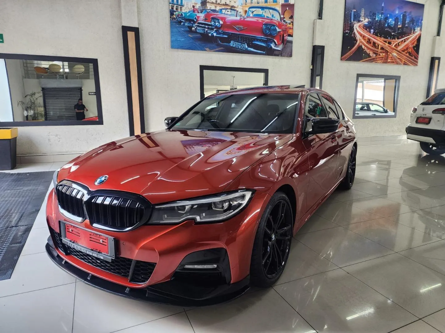 2021 BMW 3 Series 320i M Sport, photo 2 of 7