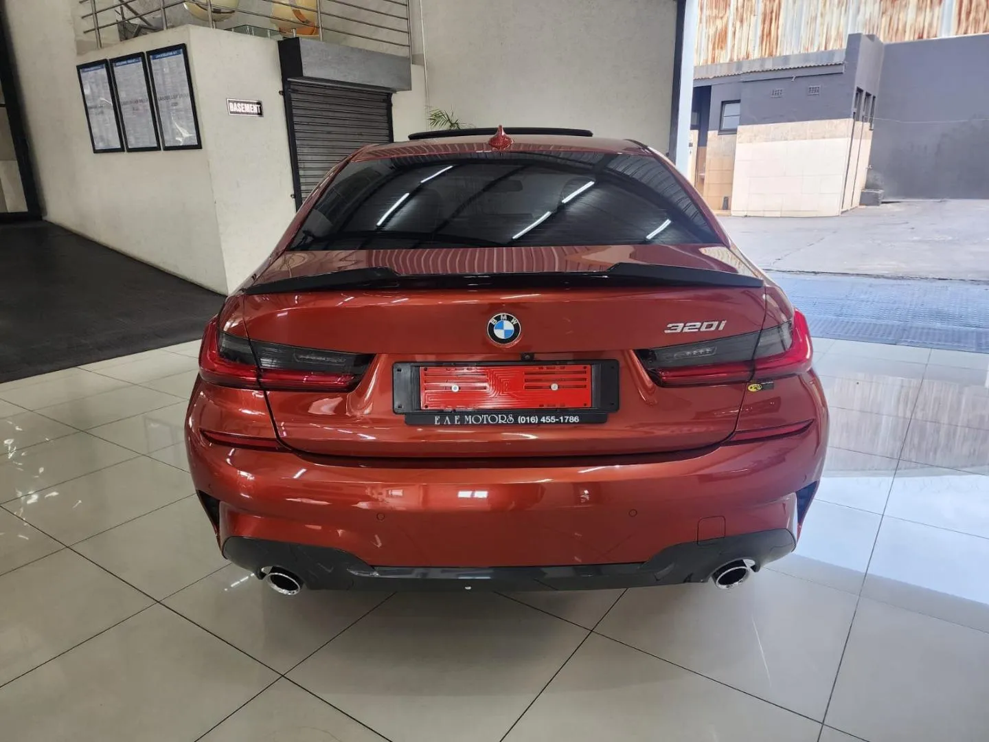 2021 BMW 3 Series 320i M Sport, photo 8 of 9