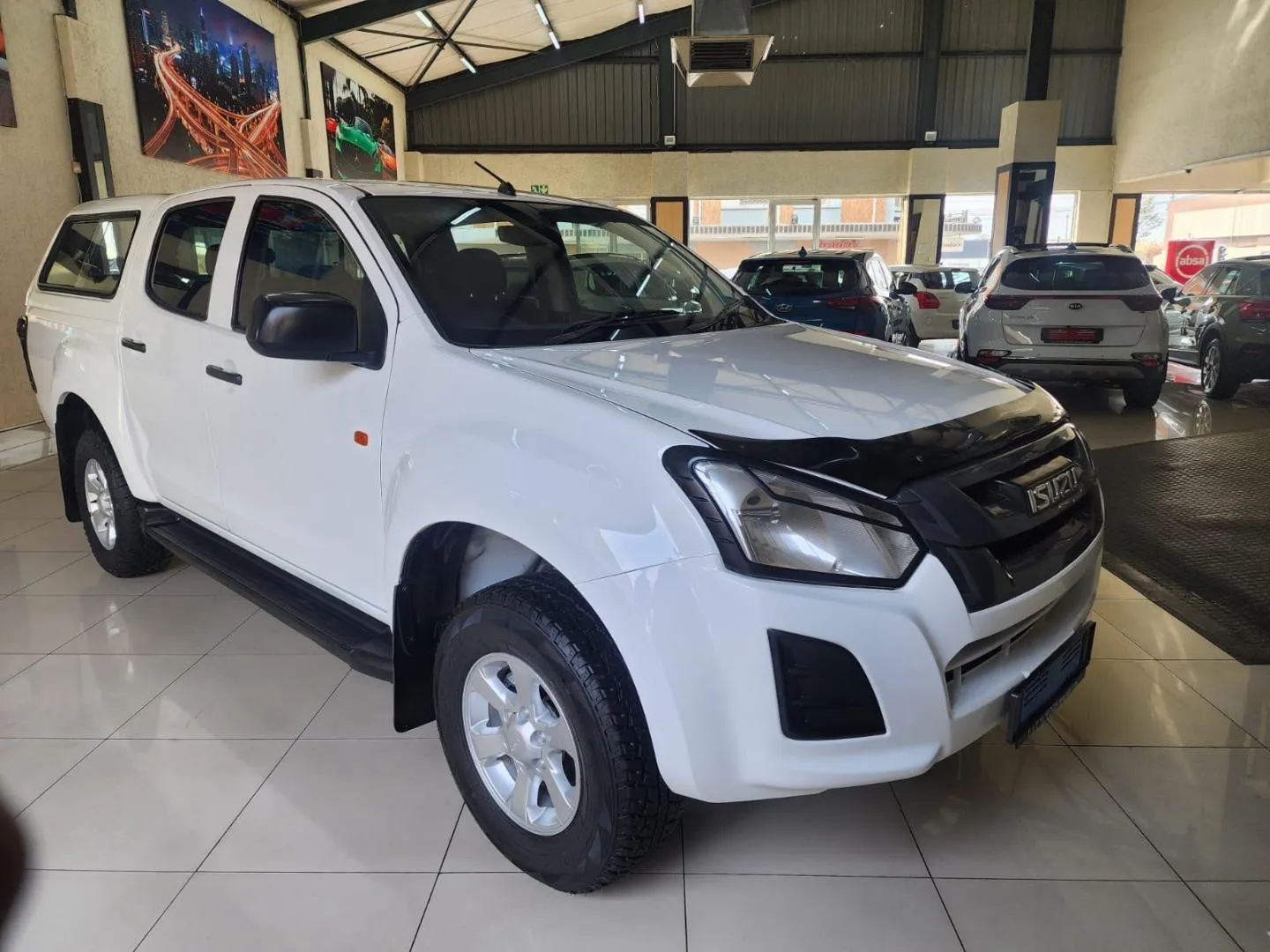 2021 Isuzu D-Max 250 Double Cab Hi-Ride, photo 1 of 7