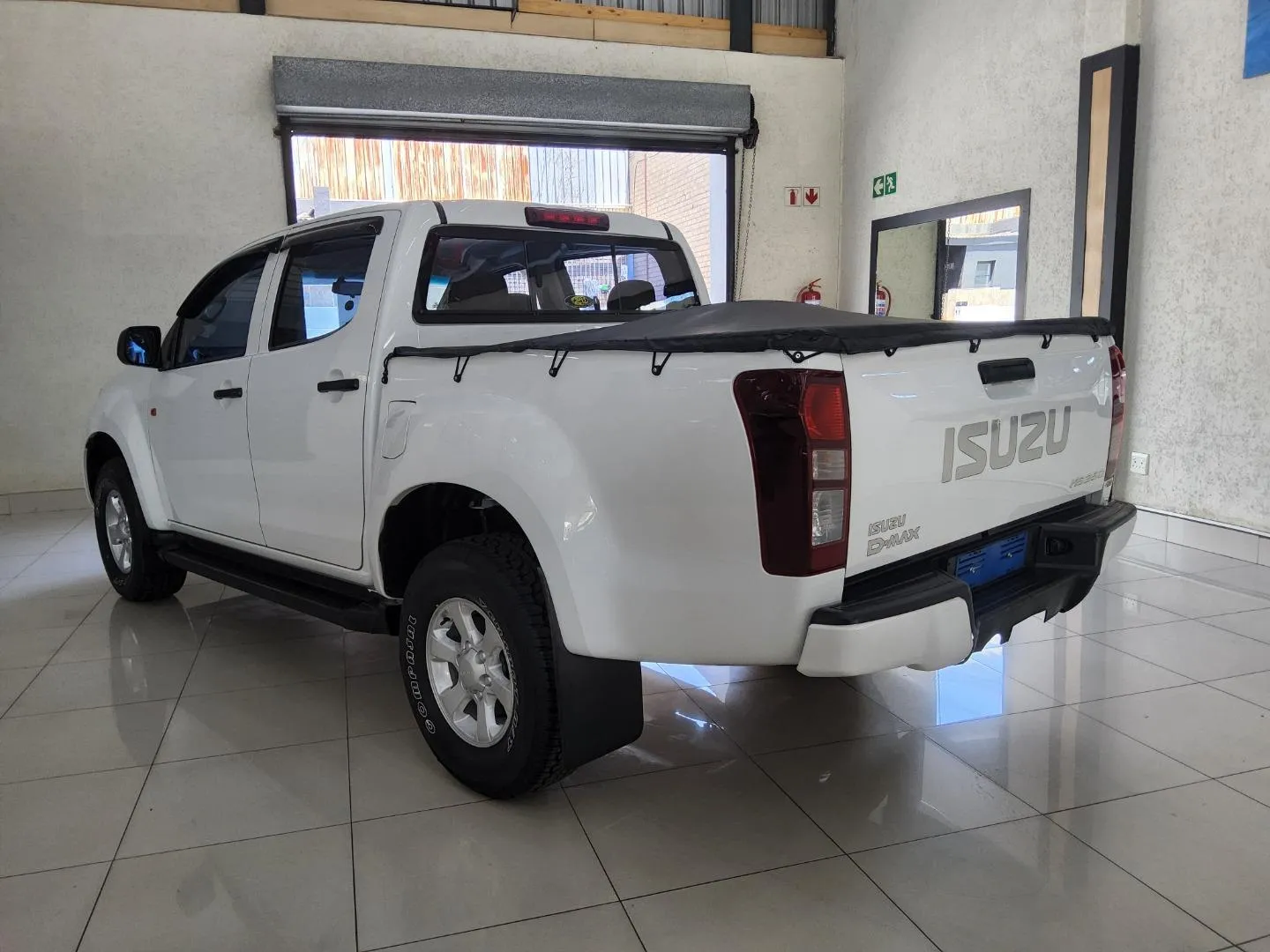 2021 Isuzu D-Max 250 Double Cab Hi-Ride Auto, photo 6 of 14