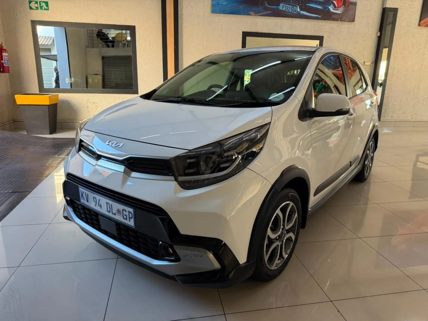 2021 Kia Picanto 1.2 X-Line, photo 2 of 7