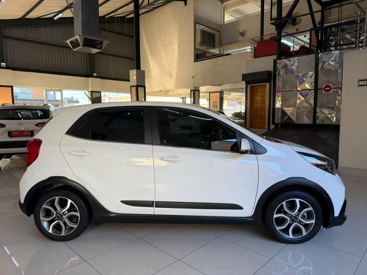 2021 Kia Picanto 1.2 X-Line, photo 3 of 7