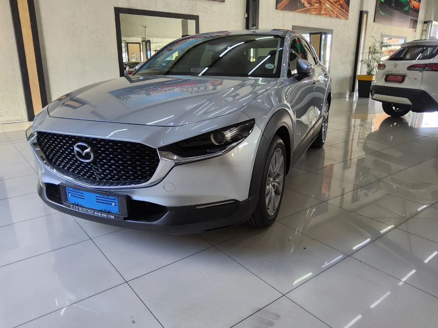 2021 Mazda CX-30 2.0 Individual, photo 2 of 9