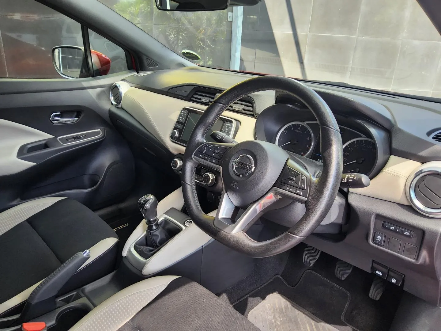2021 Nissan Micra 84kW Turbo Tekna, photo 7 of 8