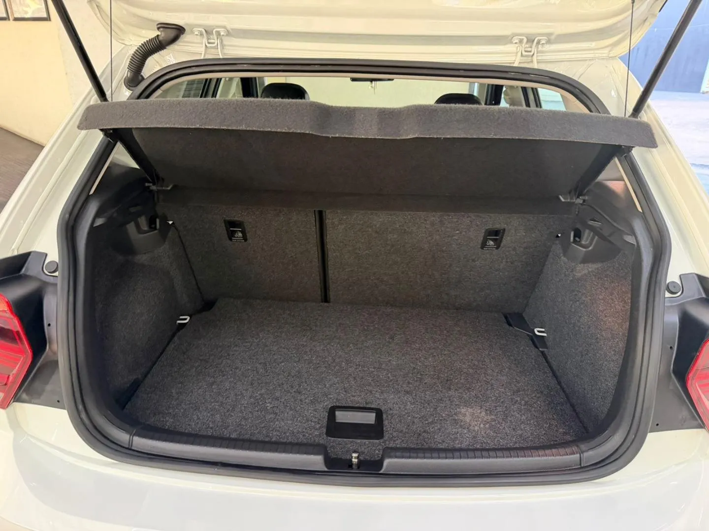 2021 Volkswagen Polo Hatch 1.0TSI Comfortline Auto, photo 8 of 10