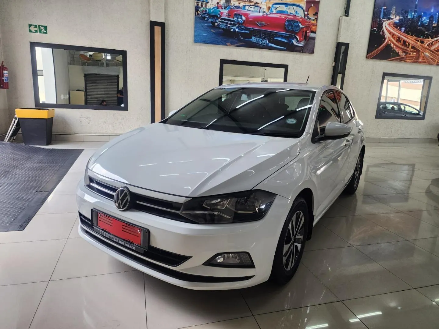 2021 Volkswagen Polo Hatch 1.0TSI Comfortline Auto, photo 2 of 9