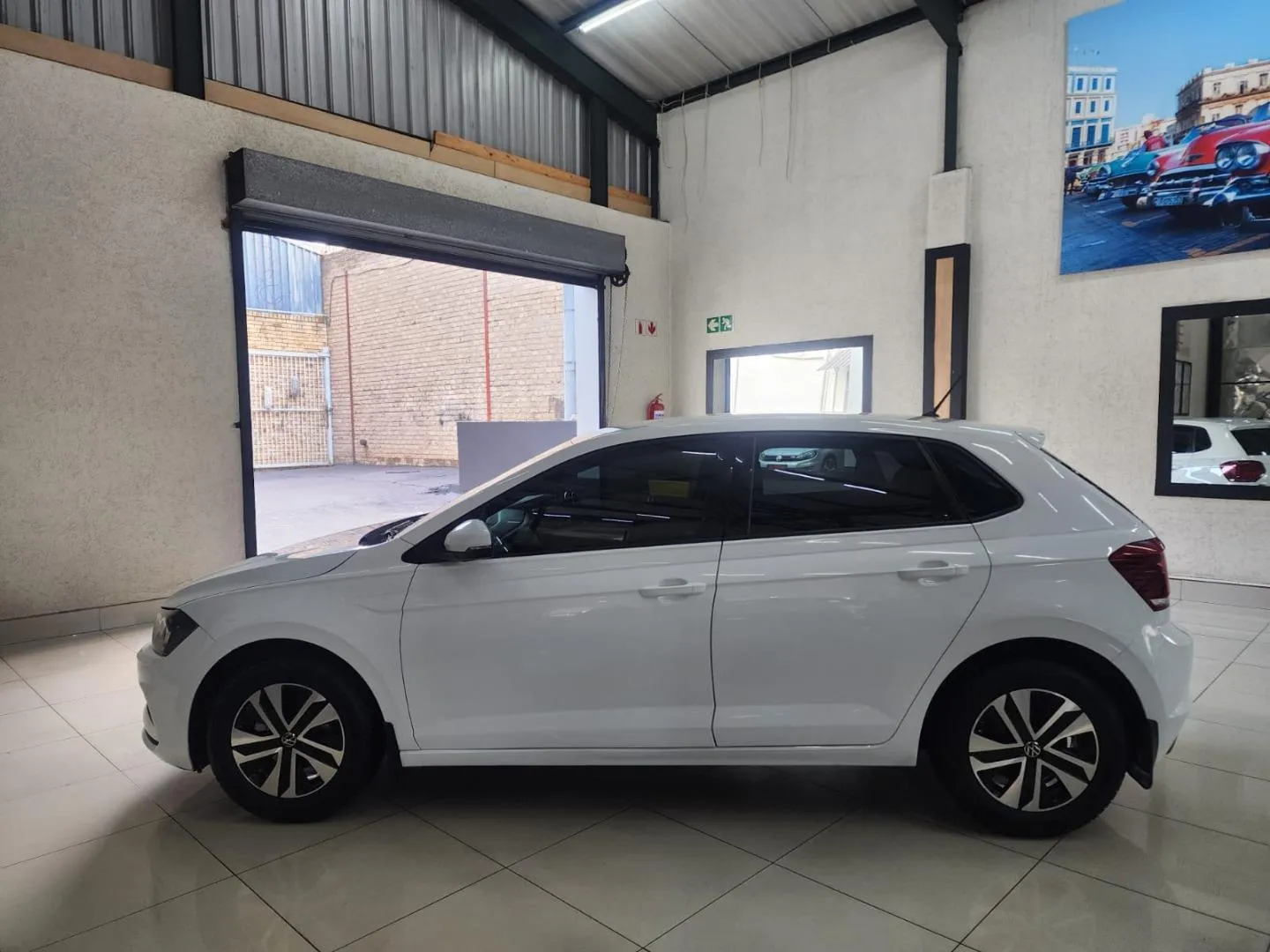 2021 Volkswagen Polo Hatch 1.0TSI Comfortline Auto, photo 4 of 9