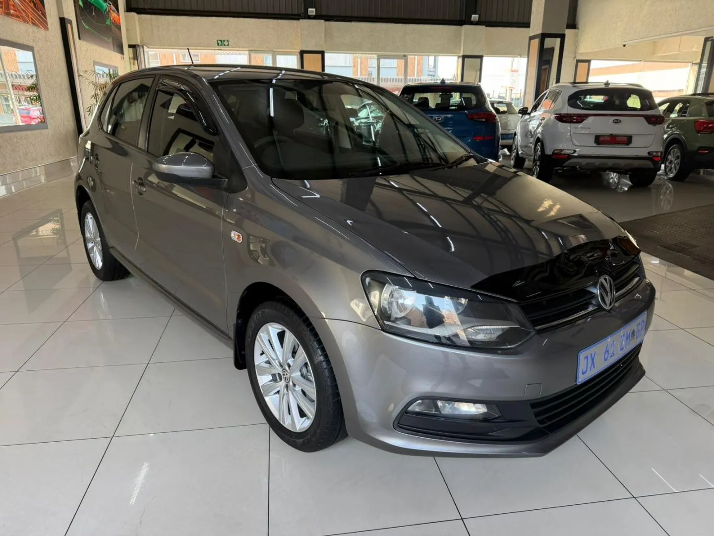 2021 Volkswagen Polo Vivo Hatch 1.6 Comfortline Auto, photo 1 of 18