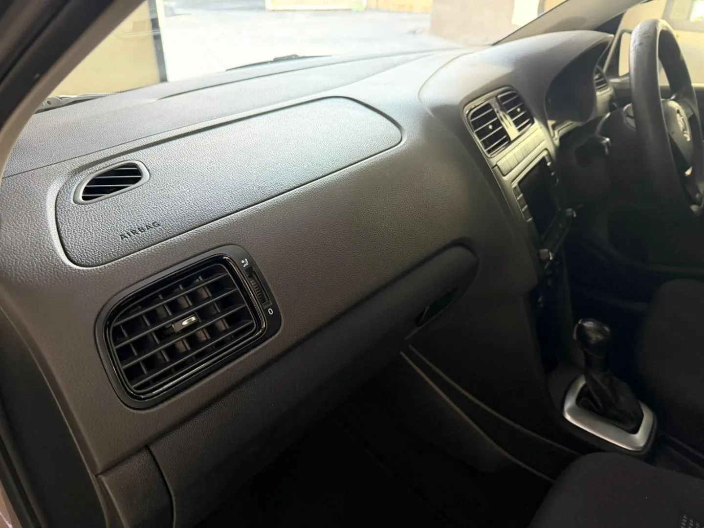 2021 Volkswagen Polo Vivo Hatch 1.6 Comfortline Auto, photo 9 of 18