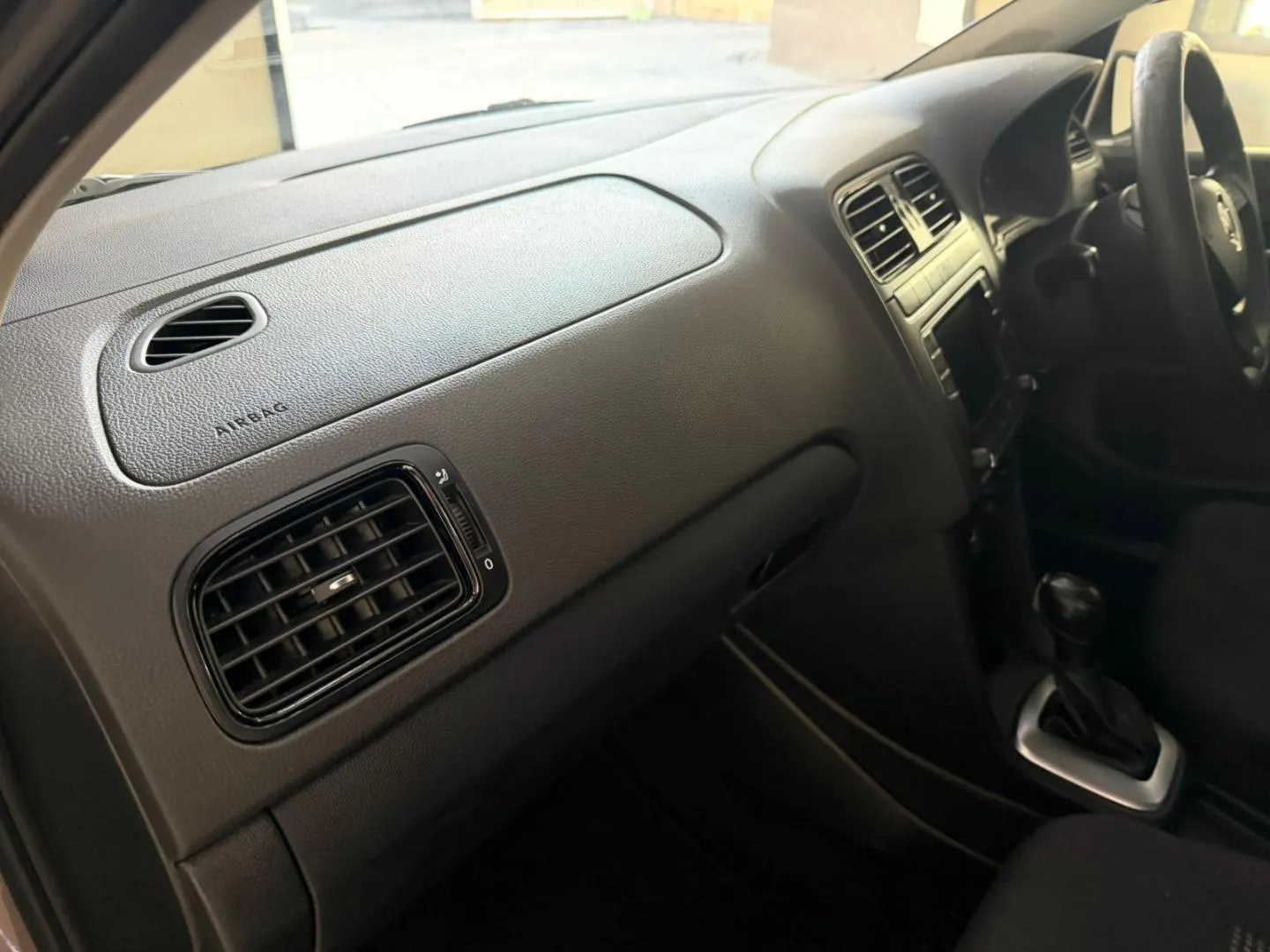 2021 Volkswagen Polo Vivo Hatch 1.6 Comfortline Auto, photo 11 of 18