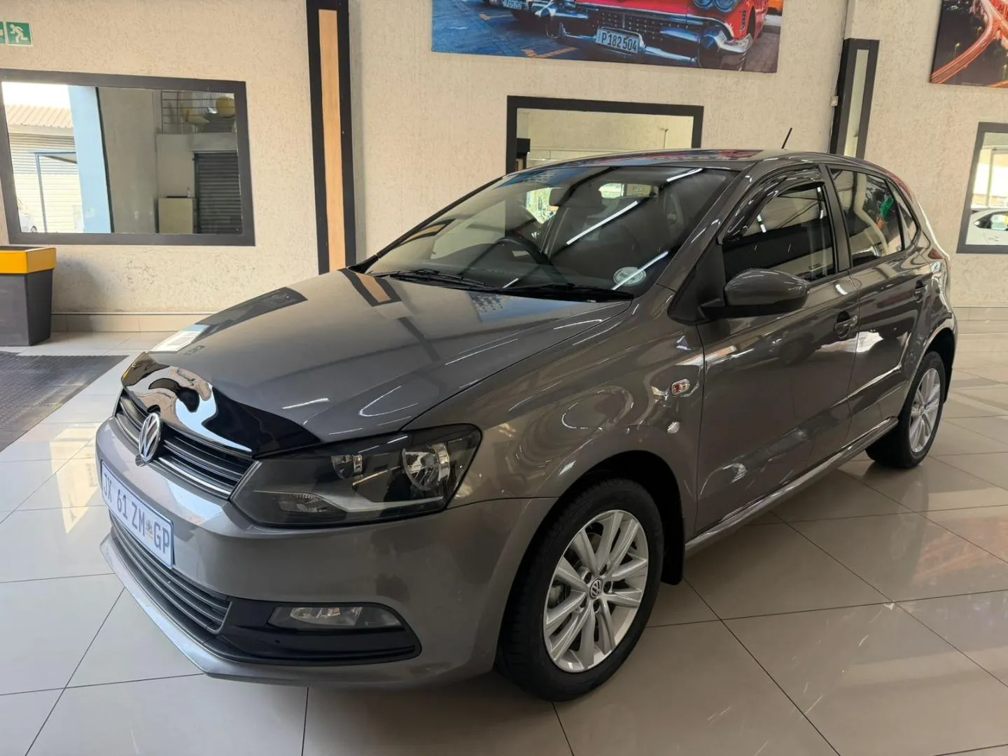 2021 Volkswagen Polo Vivo Hatch 1.6 Comfortline Auto, photo 2 of 18