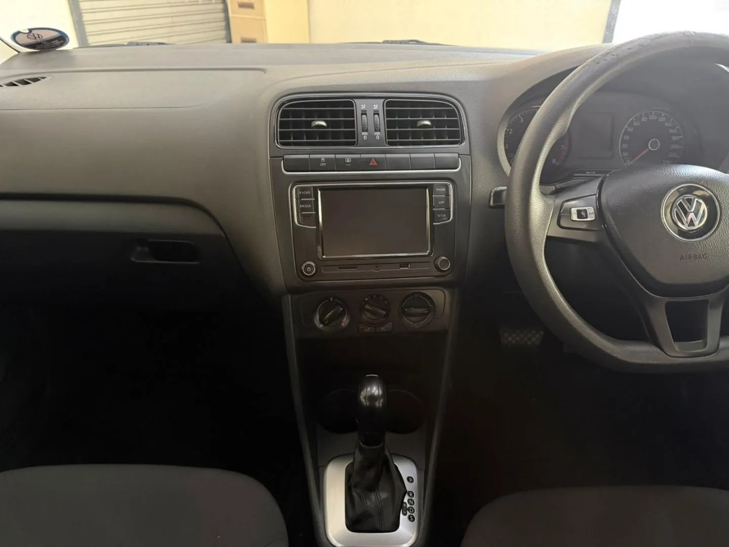 2021 Volkswagen Polo Vivo Hatch 1.6 Comfortline Auto, photo 15 of 18