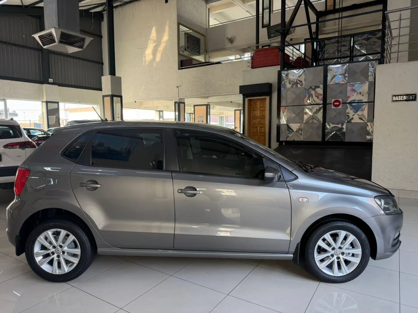 2021 Volkswagen Polo Vivo Hatch 1.6 Comfortline Auto, photo 3 of 18