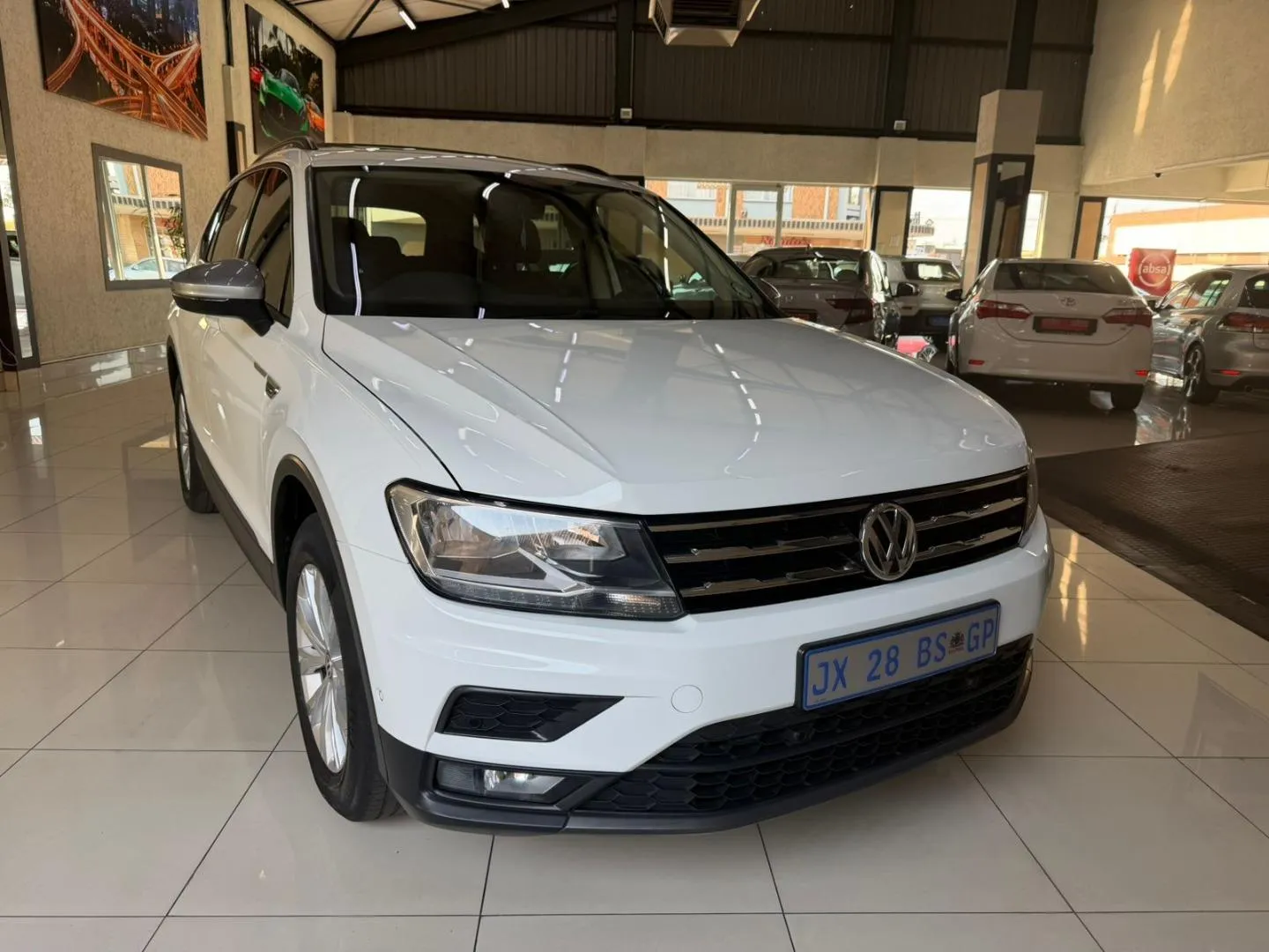 2021 Volkswagen Tiguan Allspace 1.4TSI Trendline, photo 1 of 14