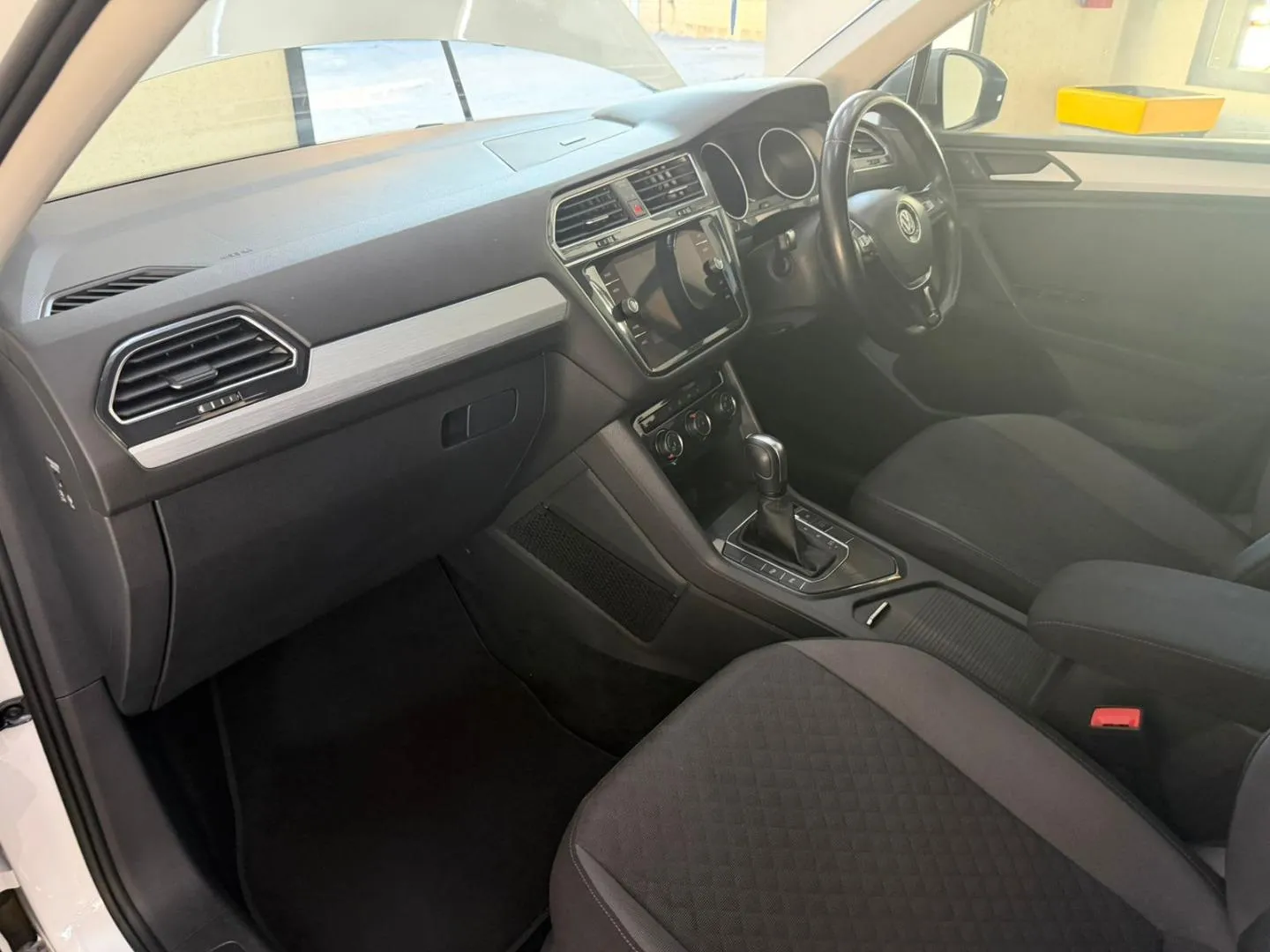 2021 Volkswagen Tiguan Allspace 1.4TSI Trendline, photo 8 of 14