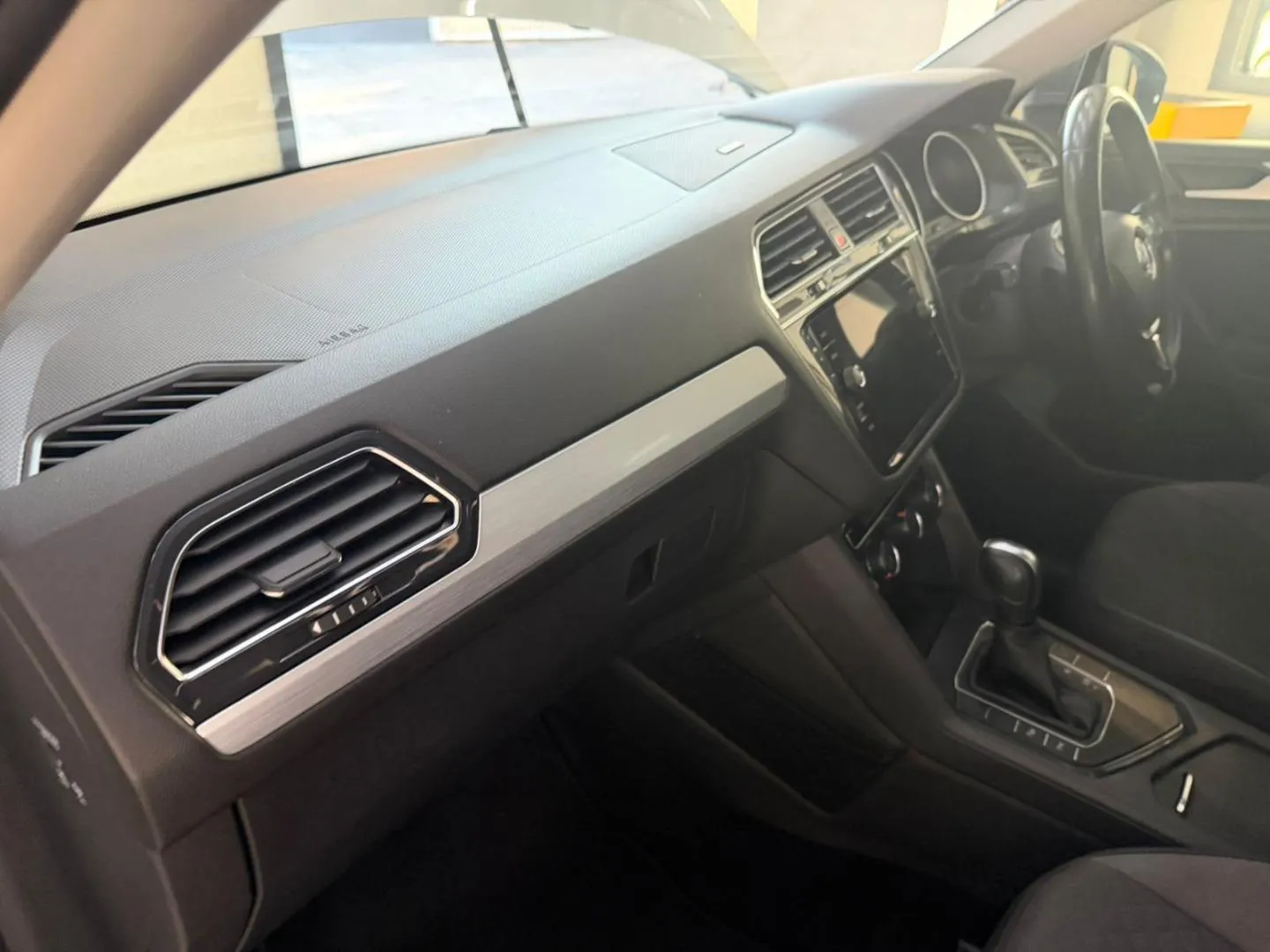 2021 Volkswagen Tiguan Allspace 1.4TSI Trendline, photo 11 of 14