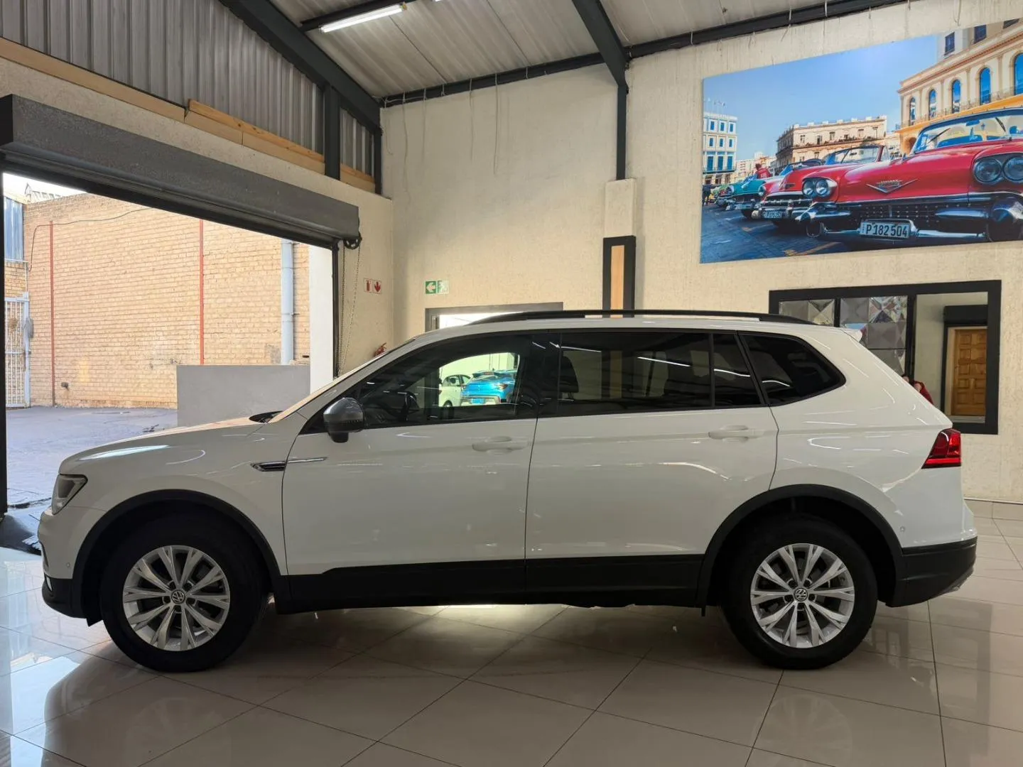 2021 Volkswagen Tiguan Allspace 1.4TSI Trendline, photo 4 of 14