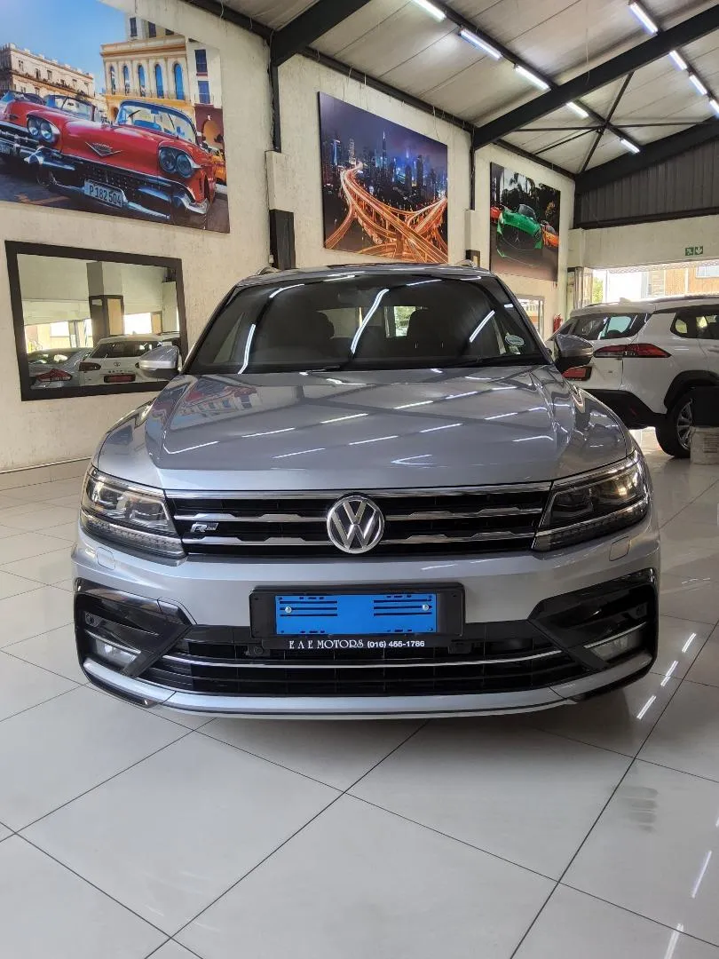 2021 Volkswagen Tiguan Allspace 2.0TSI 4Motion Highline R-Line, photo 5 of 7
