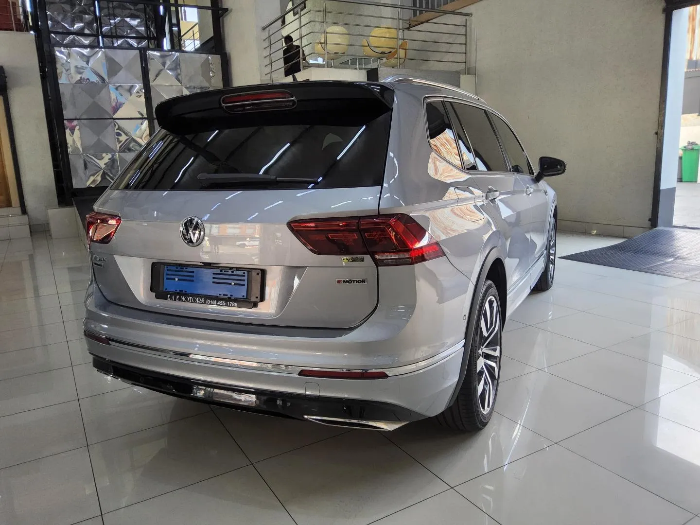 2021 Volkswagen Tiguan Allspace 2.0TSI 4Motion Highline R-Line, photo 7 of 7