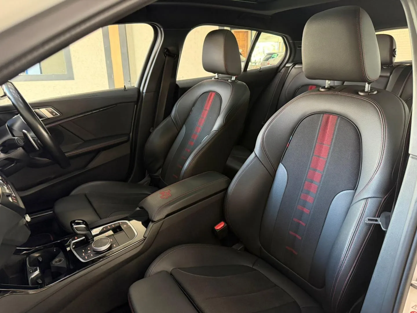 2023 BMW 1 Series 128ti, photo 11 of 18
