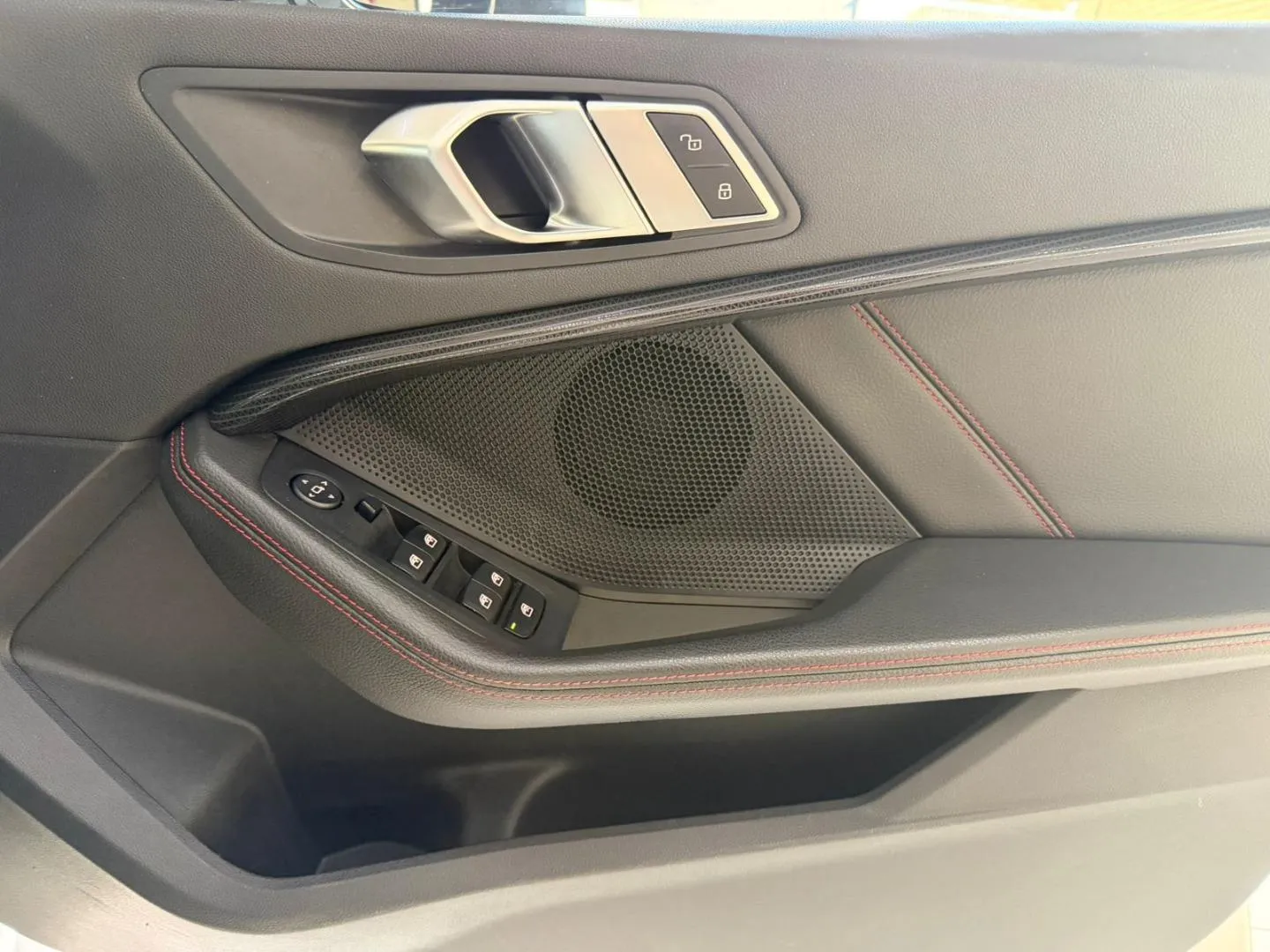 2023 BMW 1 Series 128ti, photo 16 of 18