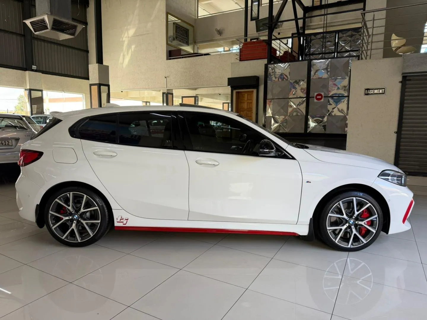 2023 BMW 1 Series 128ti, photo 4 of 7