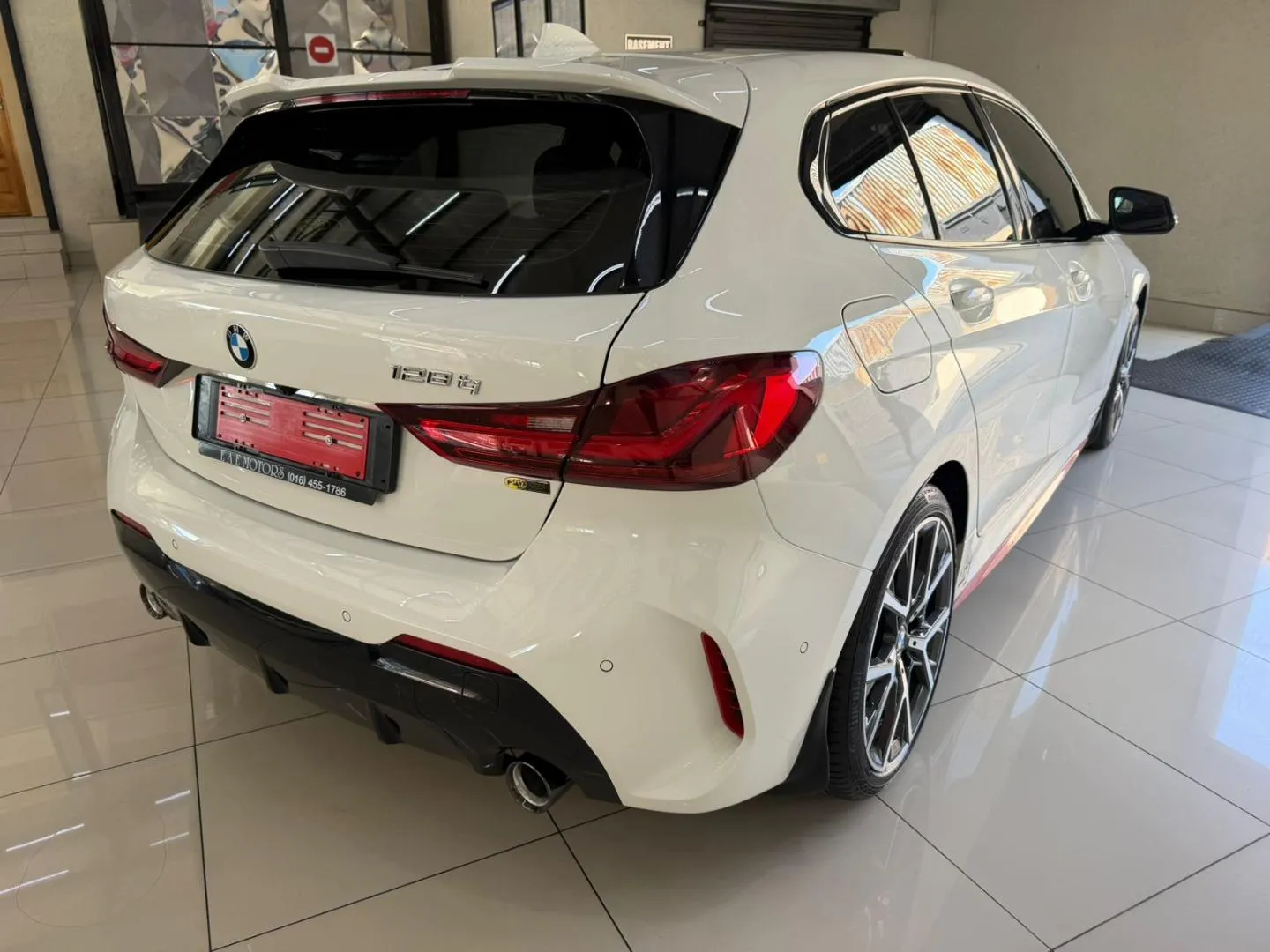 2023 BMW 1 Series 128ti, photo 7 of 7