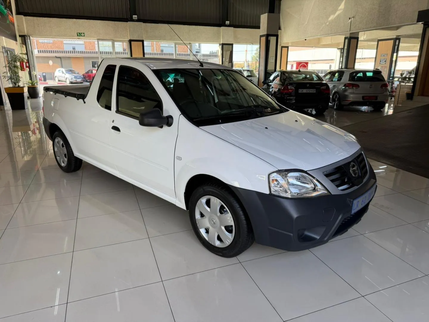 2024 Nissan NP200 1.6i (Aircon) Safety Pack, photo 1 of 8