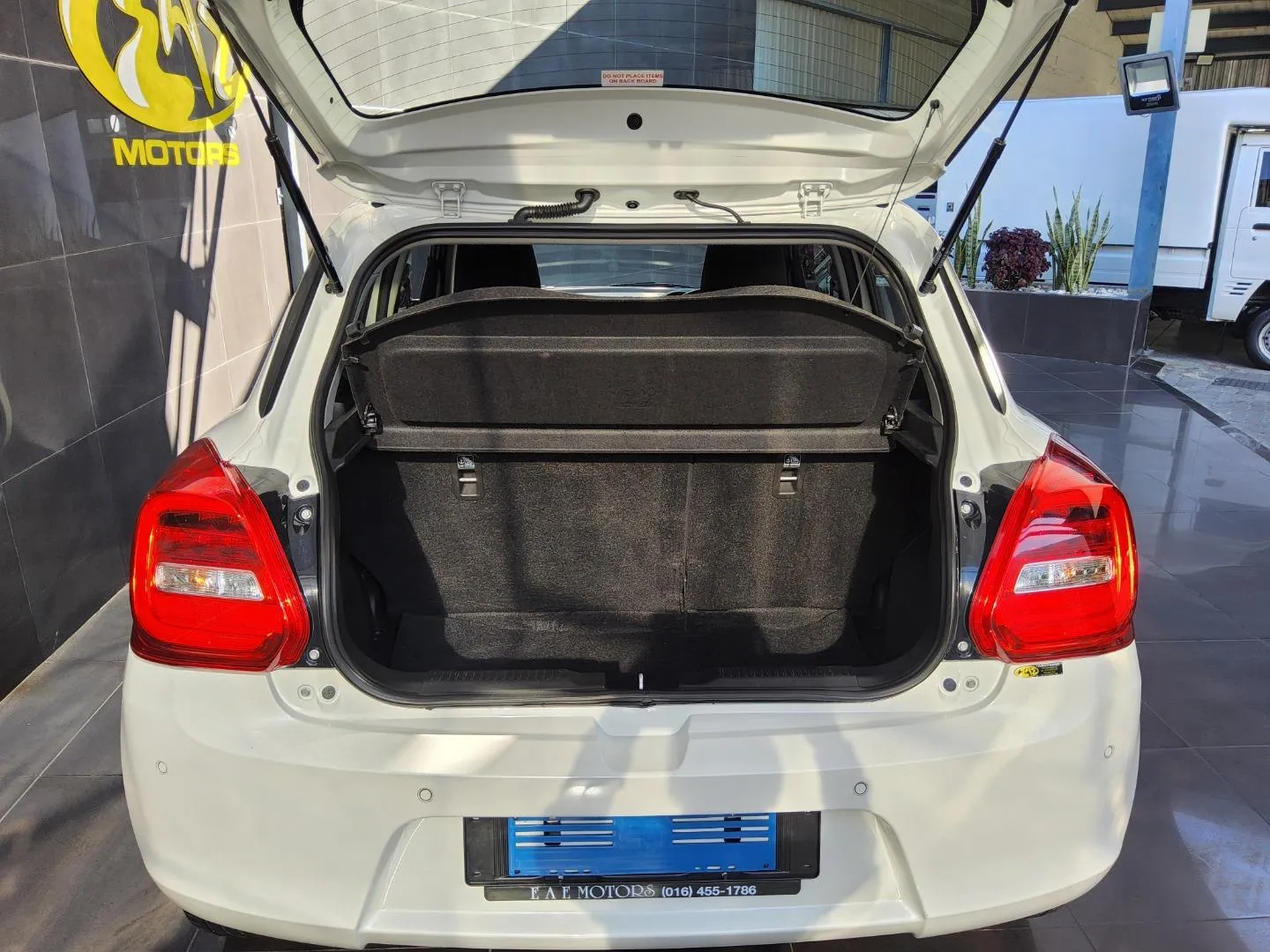 2024 Suzuki Swift 1.2 GL Auto, photo 5 of 7