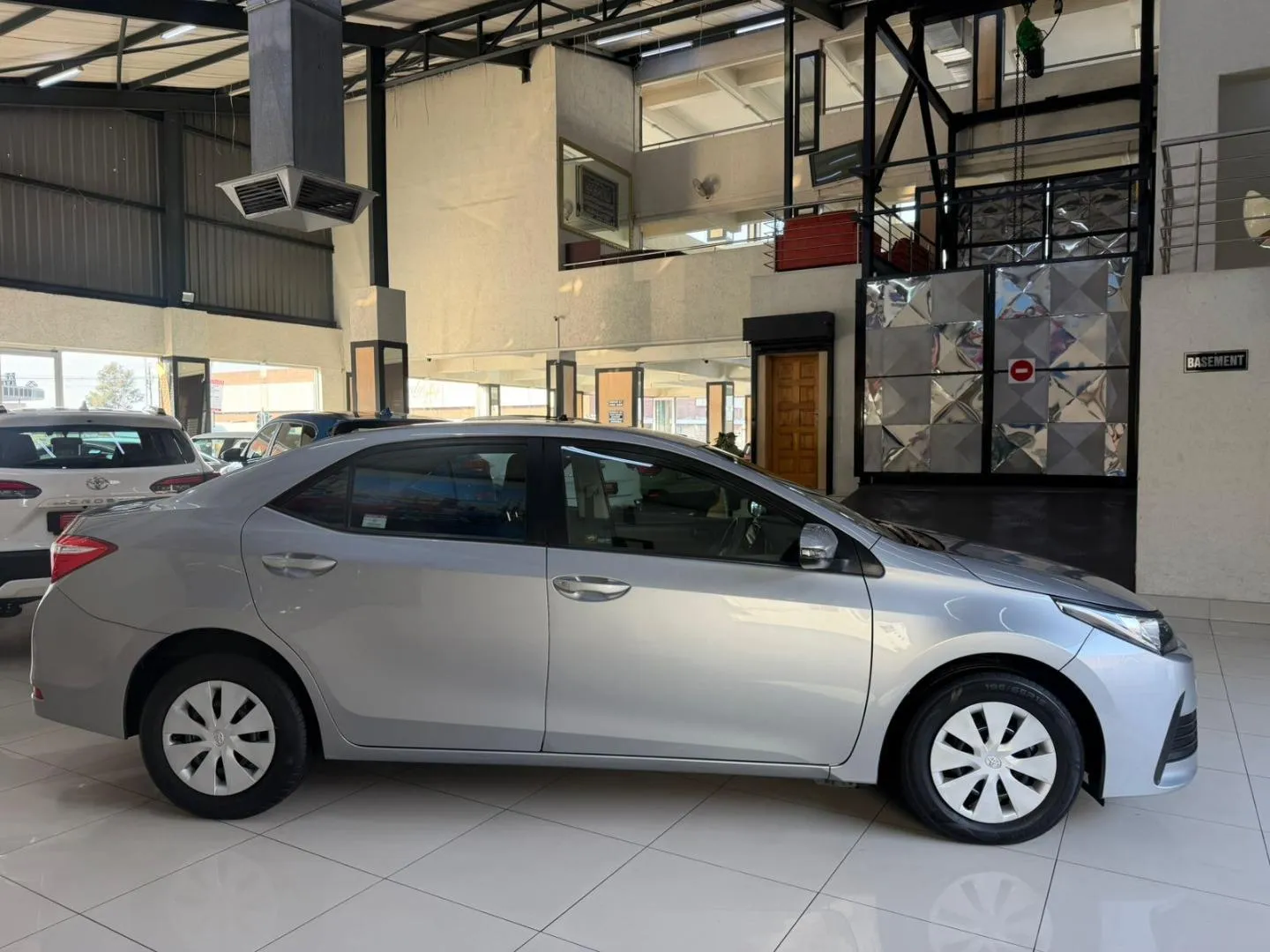 2024 Toyota Corolla Quest 1.8 Plus, photo 3 of 17