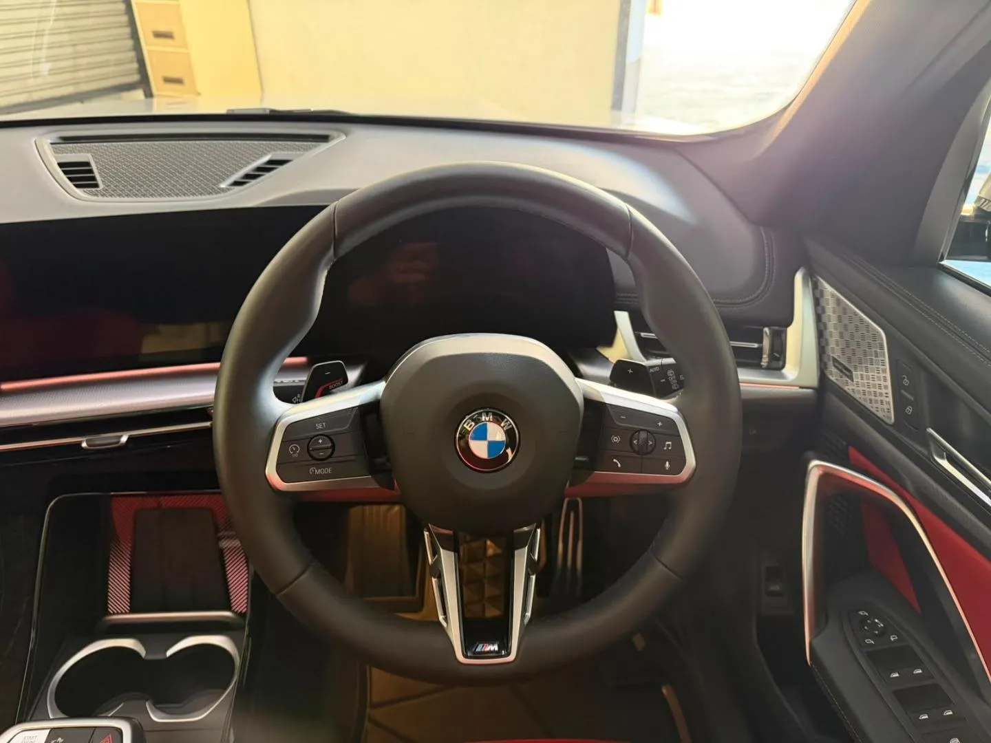 2025 BMW X1 sDrive18d xLine, photo 9 of 14