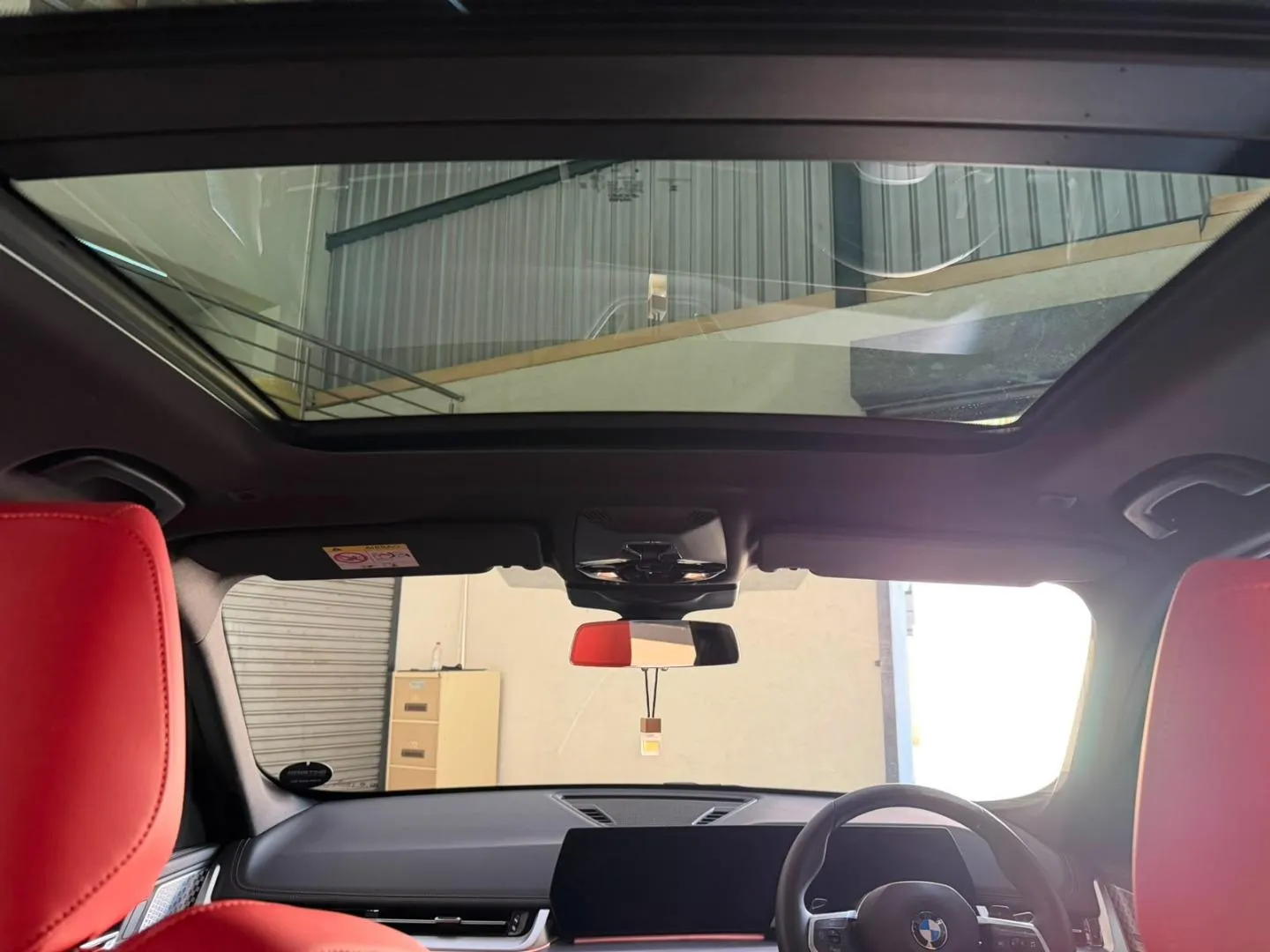 2025 BMW X1 sDrive18d xLine, photo 12 of 14