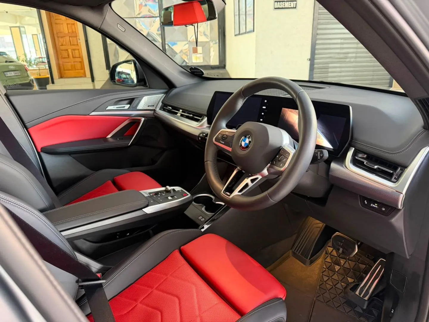 2025 BMW X1 sDrive18d xLine, photo 14 of 14